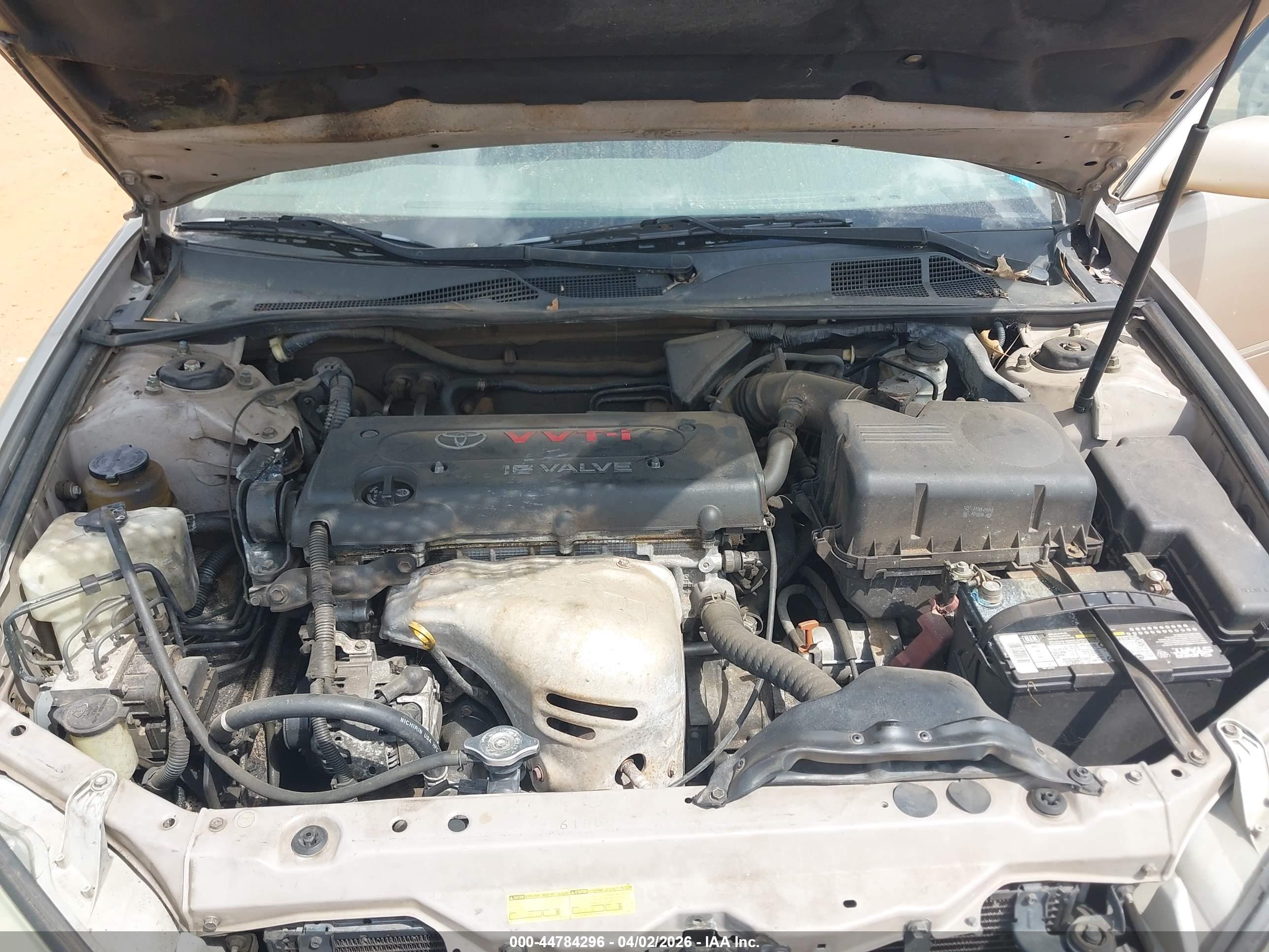 TOYOTA CAMRY image 10