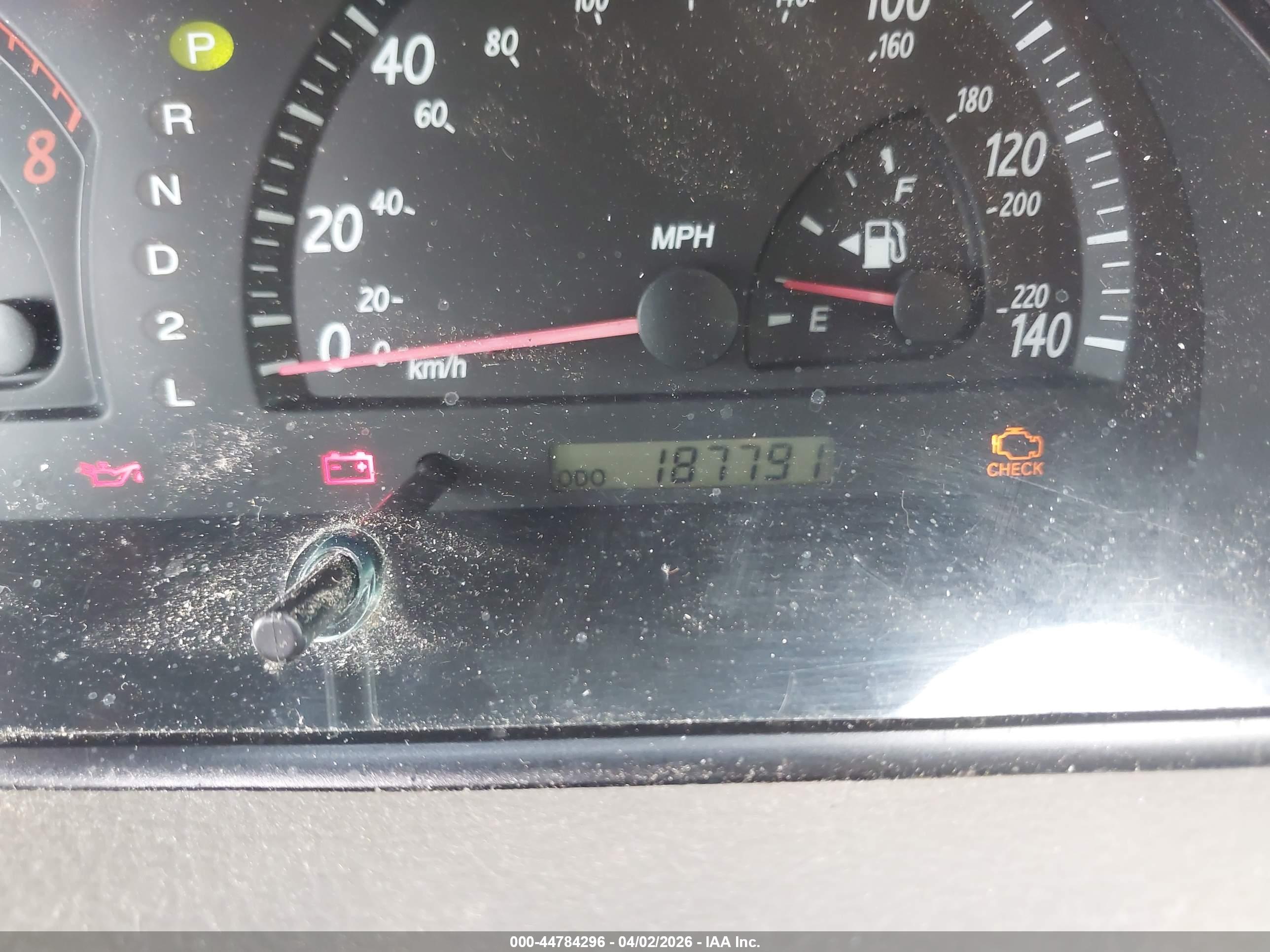 TOYOTA CAMRY image 7
