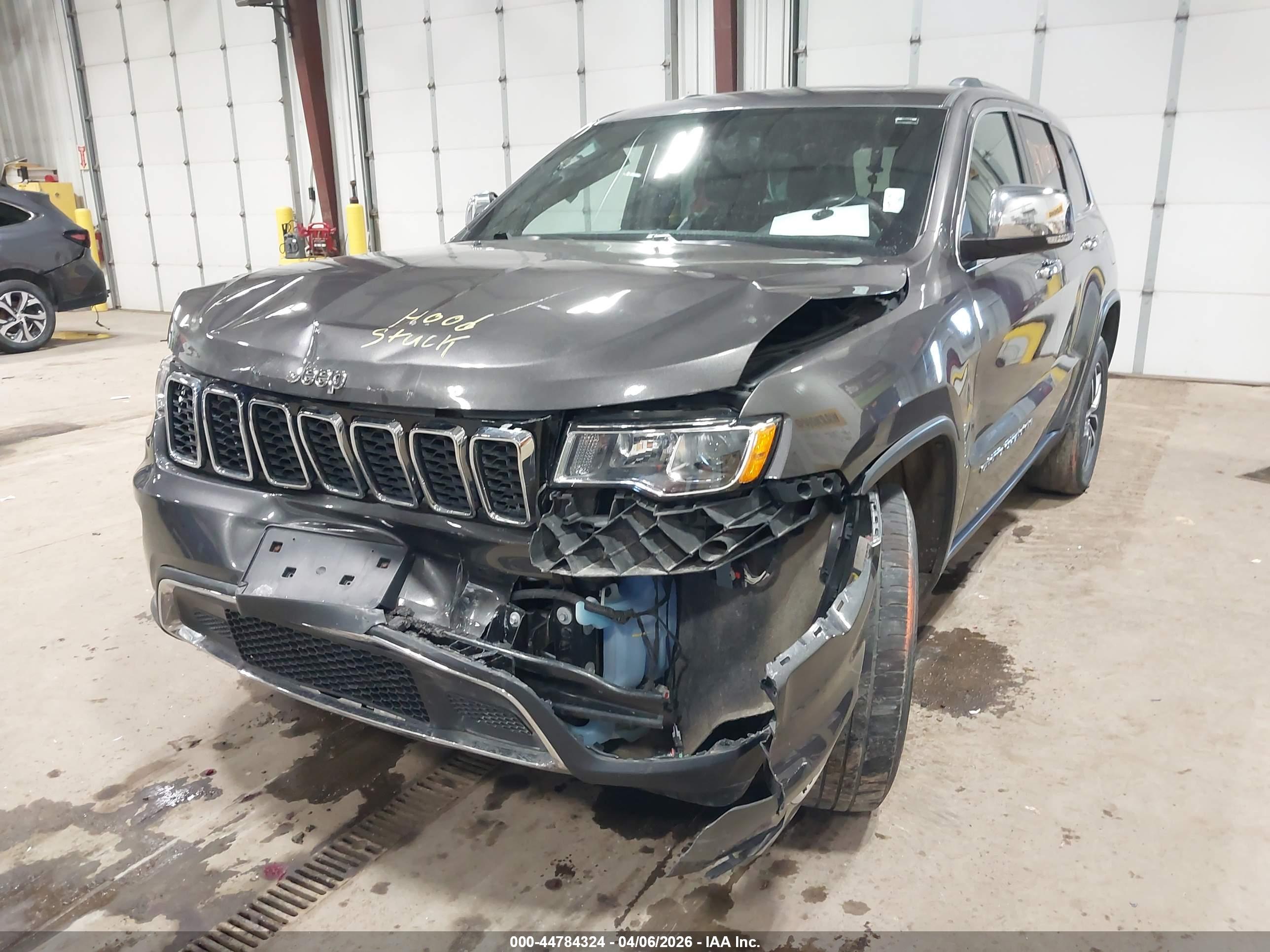 JEEP GRAND image 6