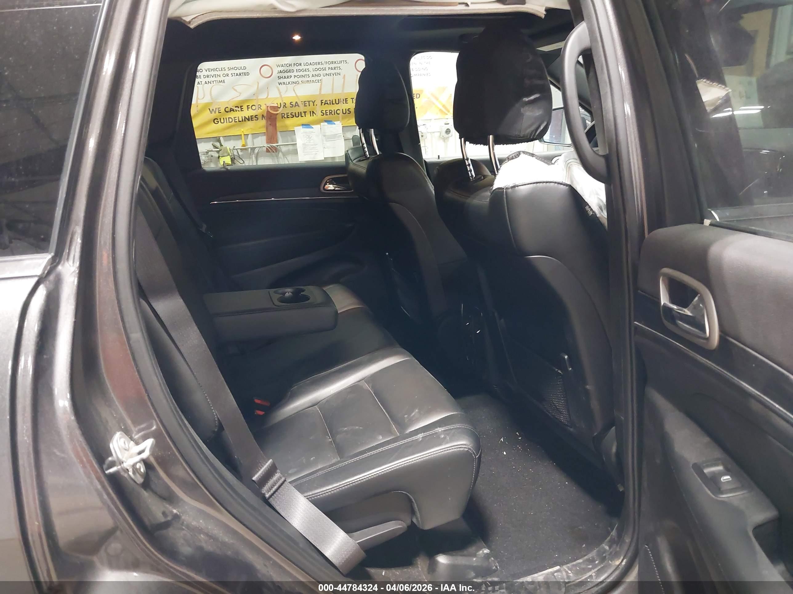 JEEP GRAND image 8