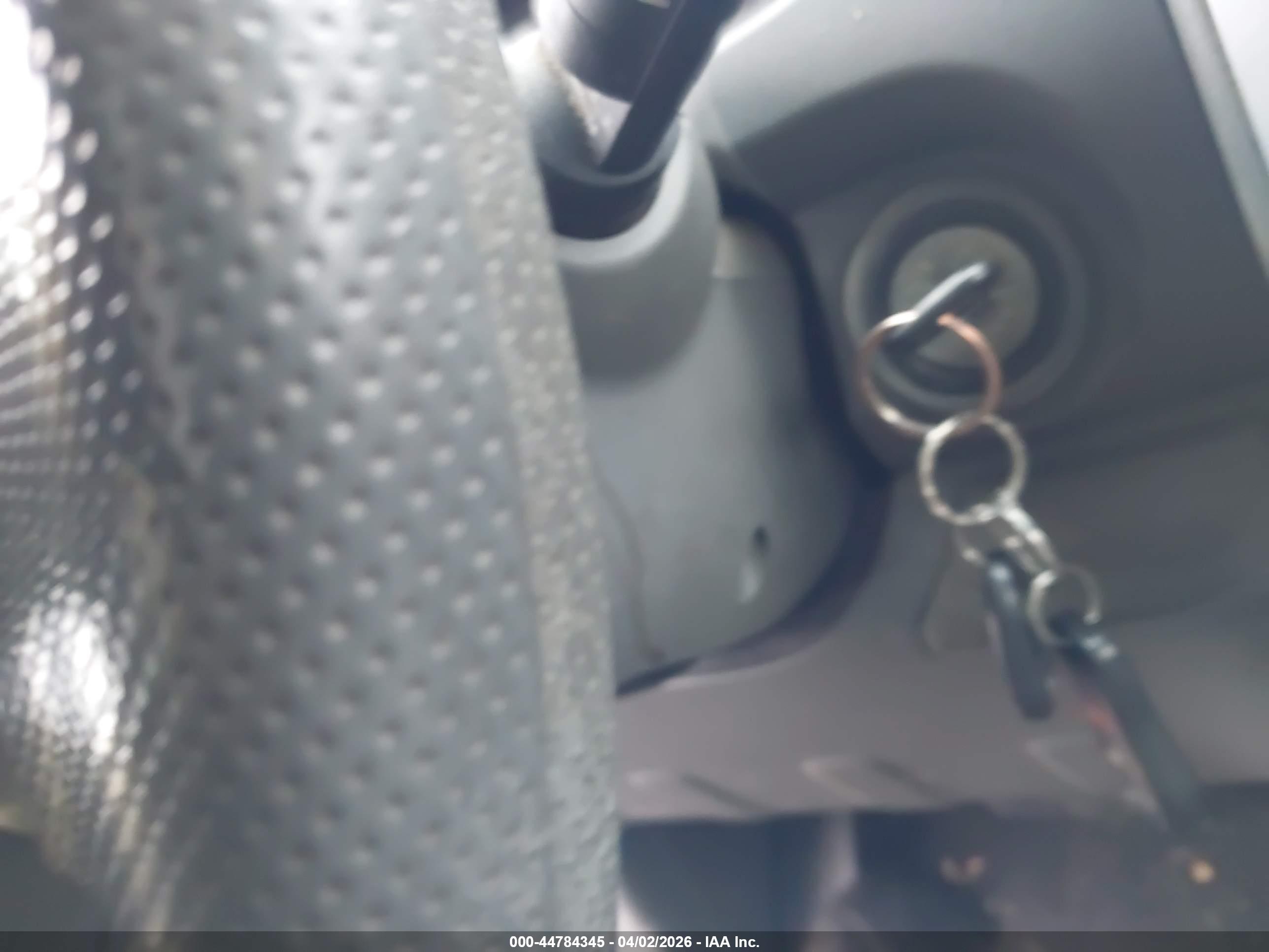 NISSAN FRONTIER image 11