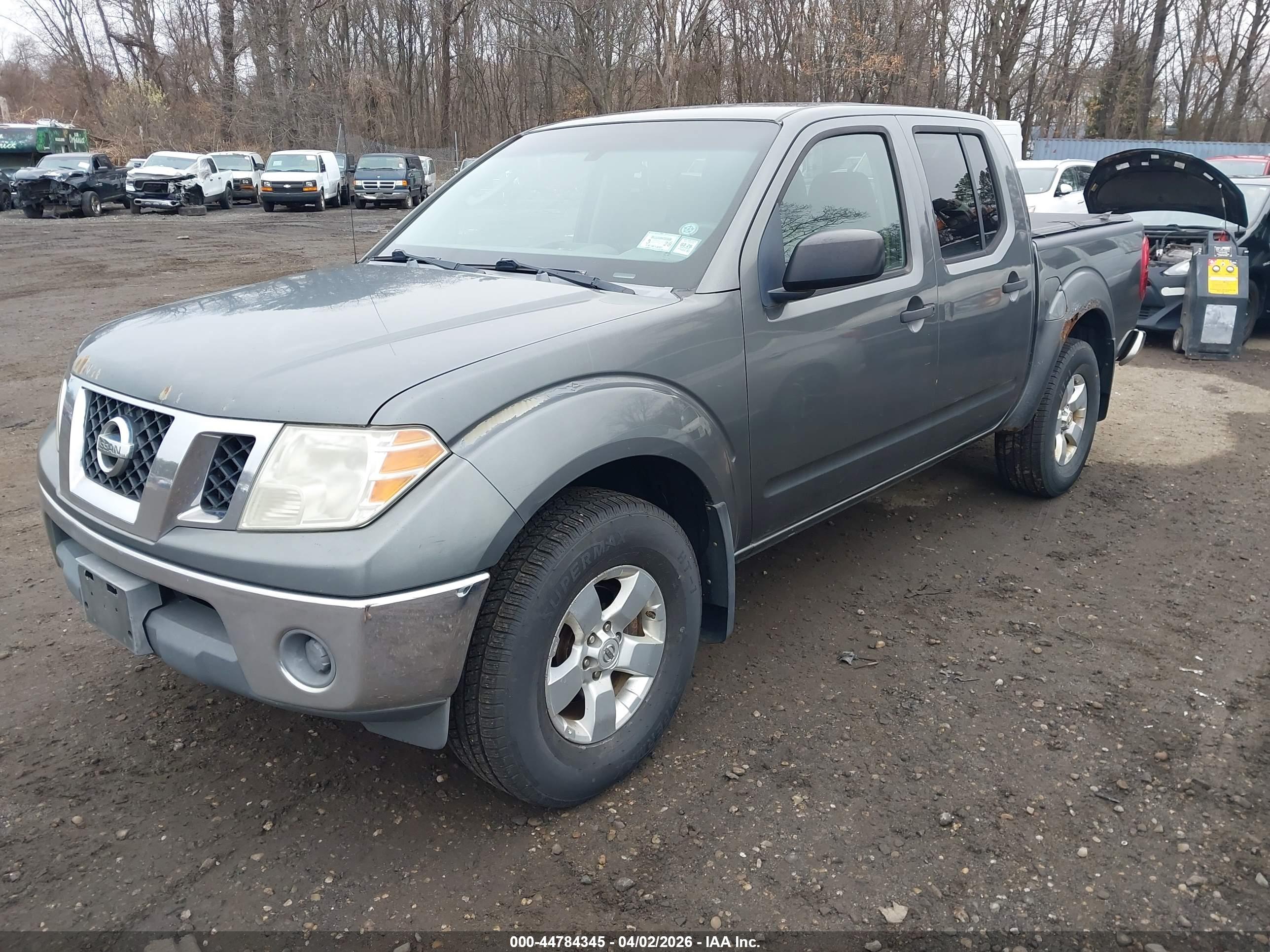 NISSAN FRONTIER image 2