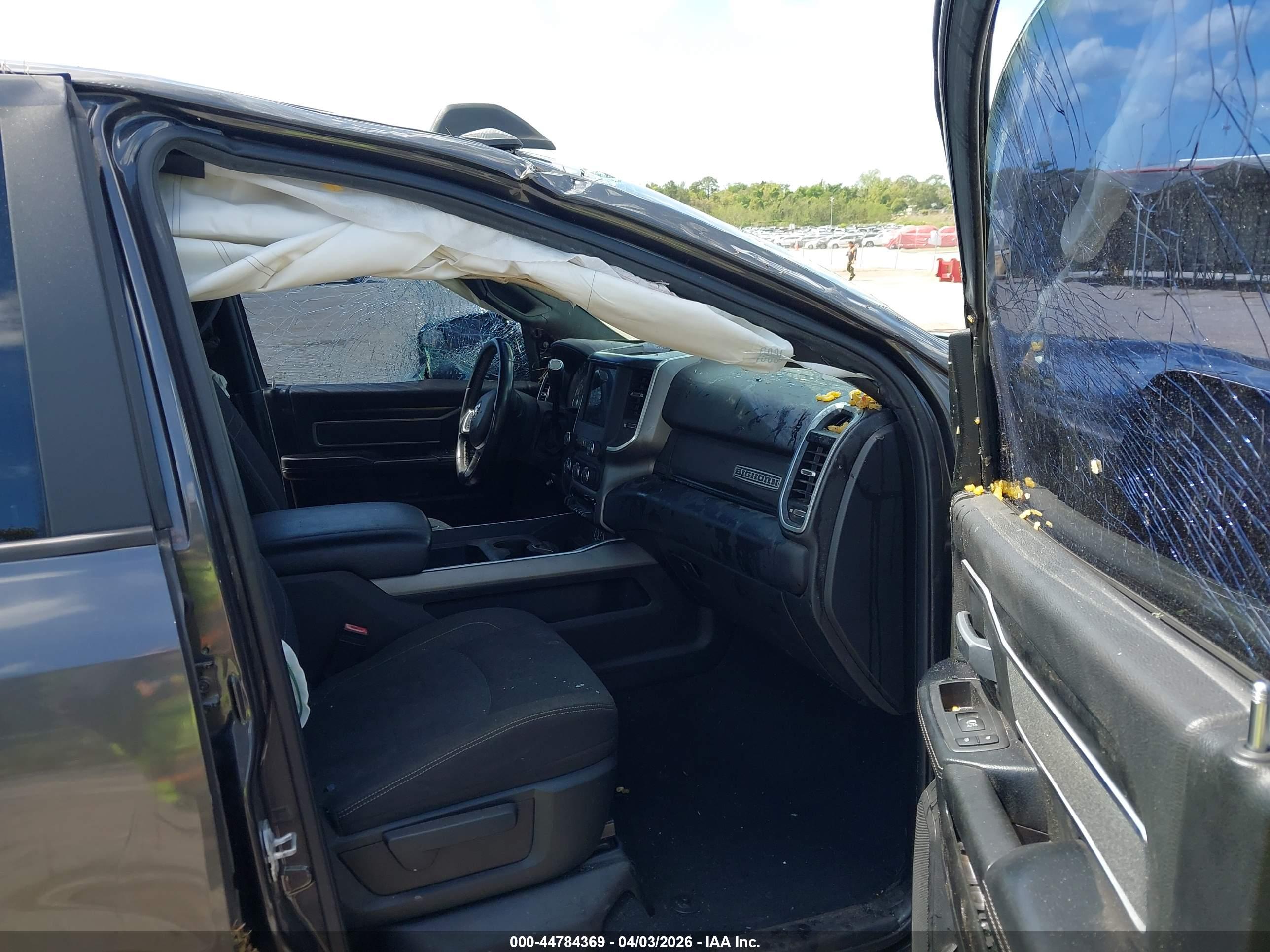 RAM 3500 image 5