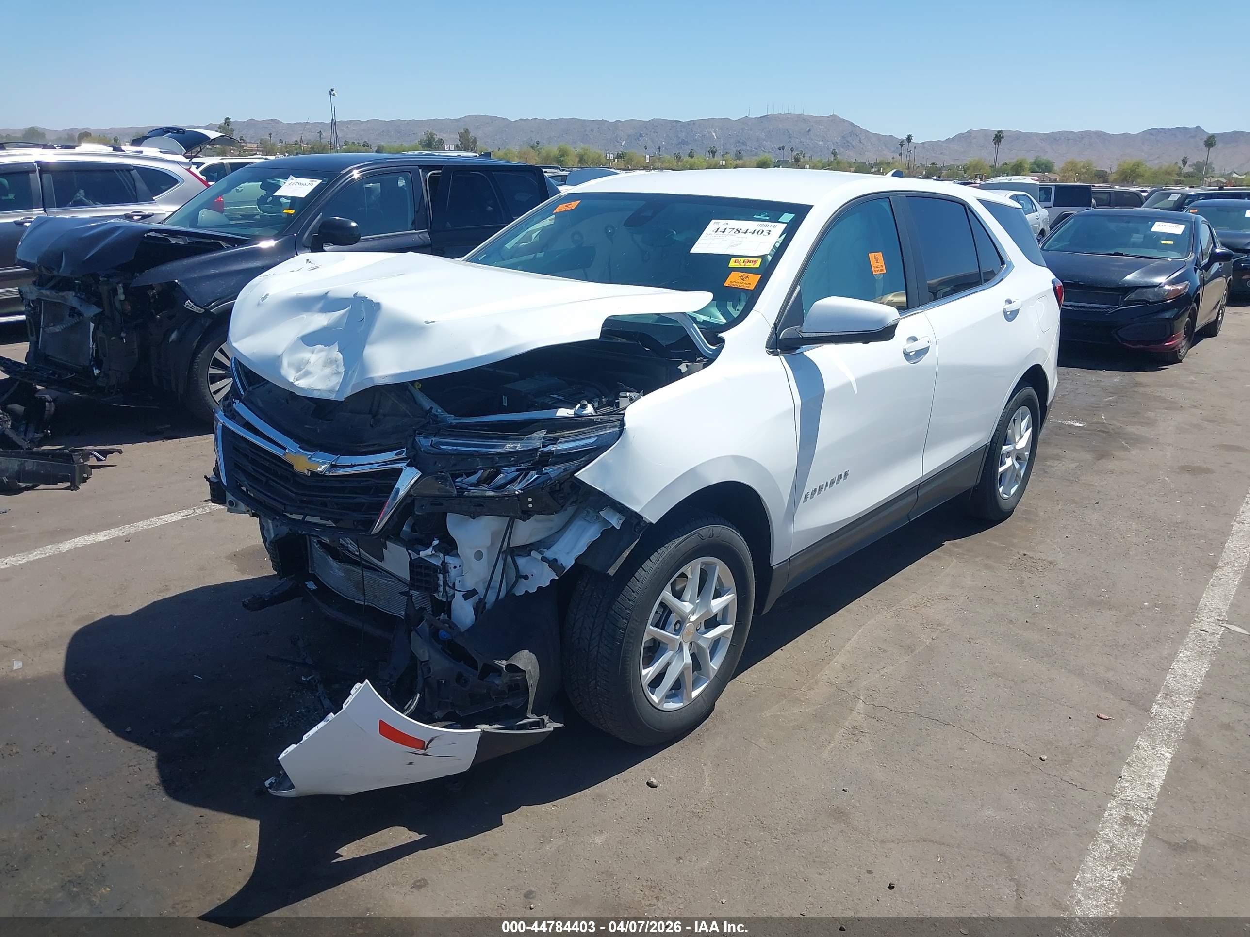 CHEVROLET EQUINOX image 2
