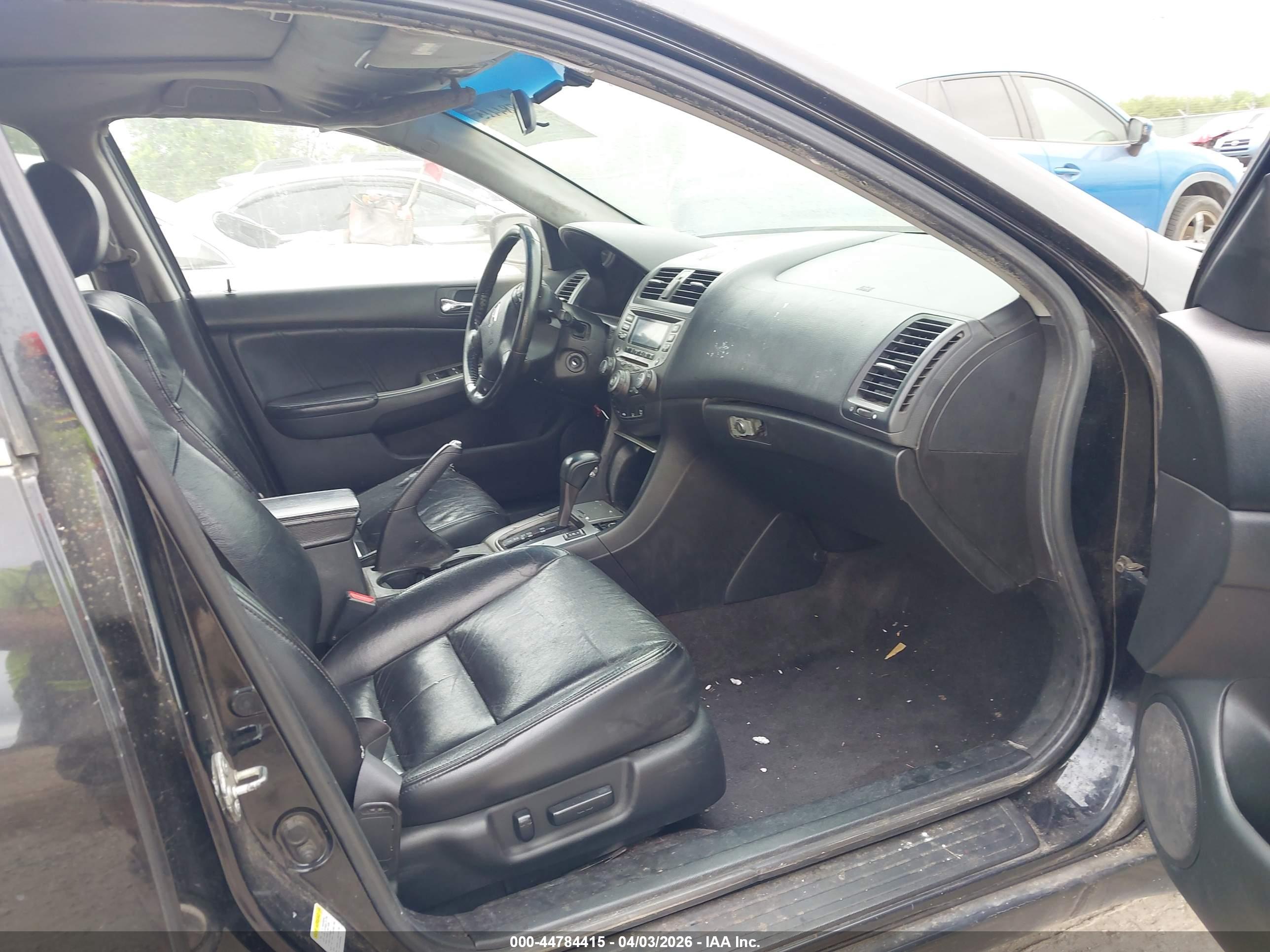 HONDA ACCORD image 5