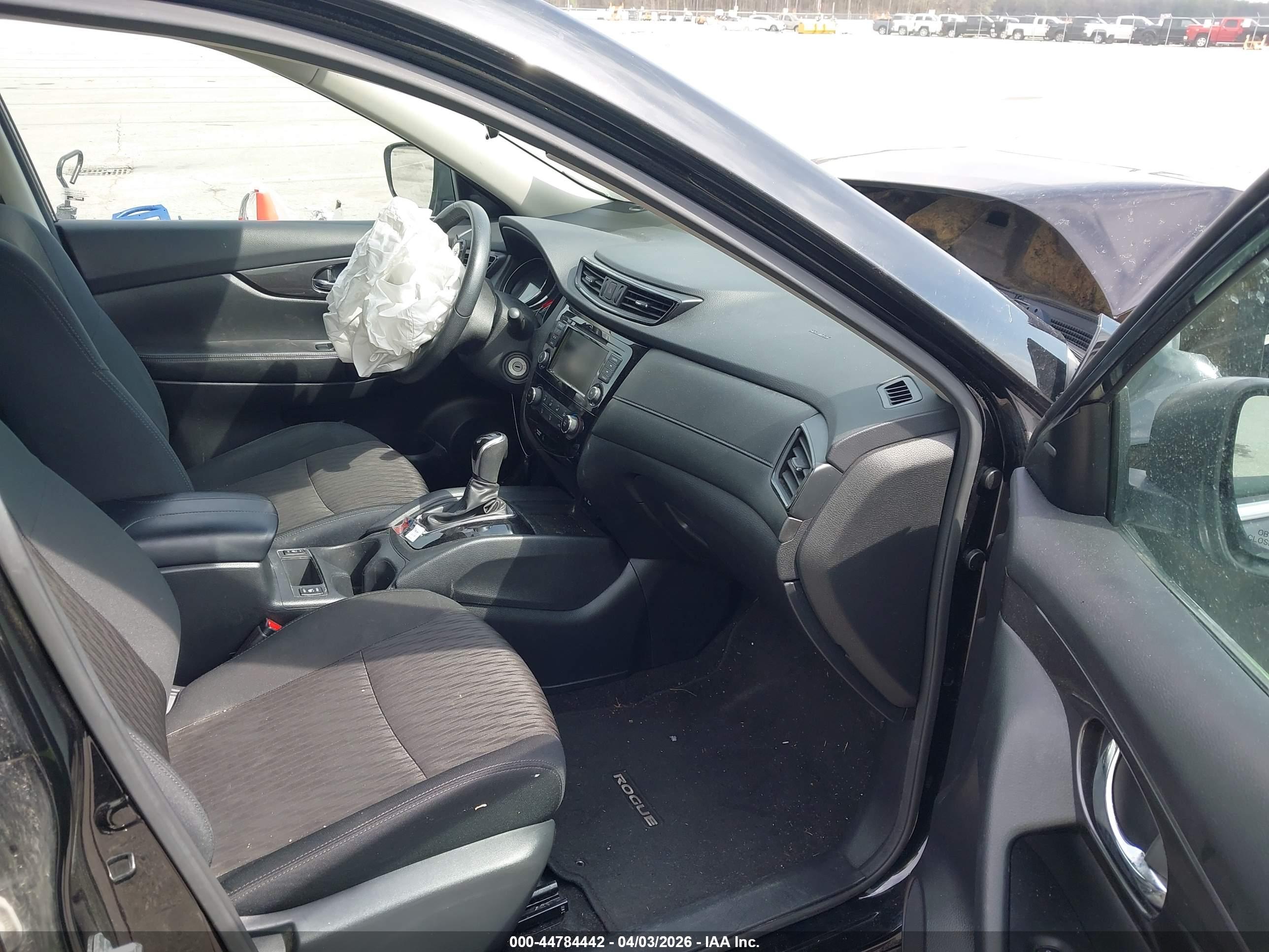 NISSAN ROGUE image 5