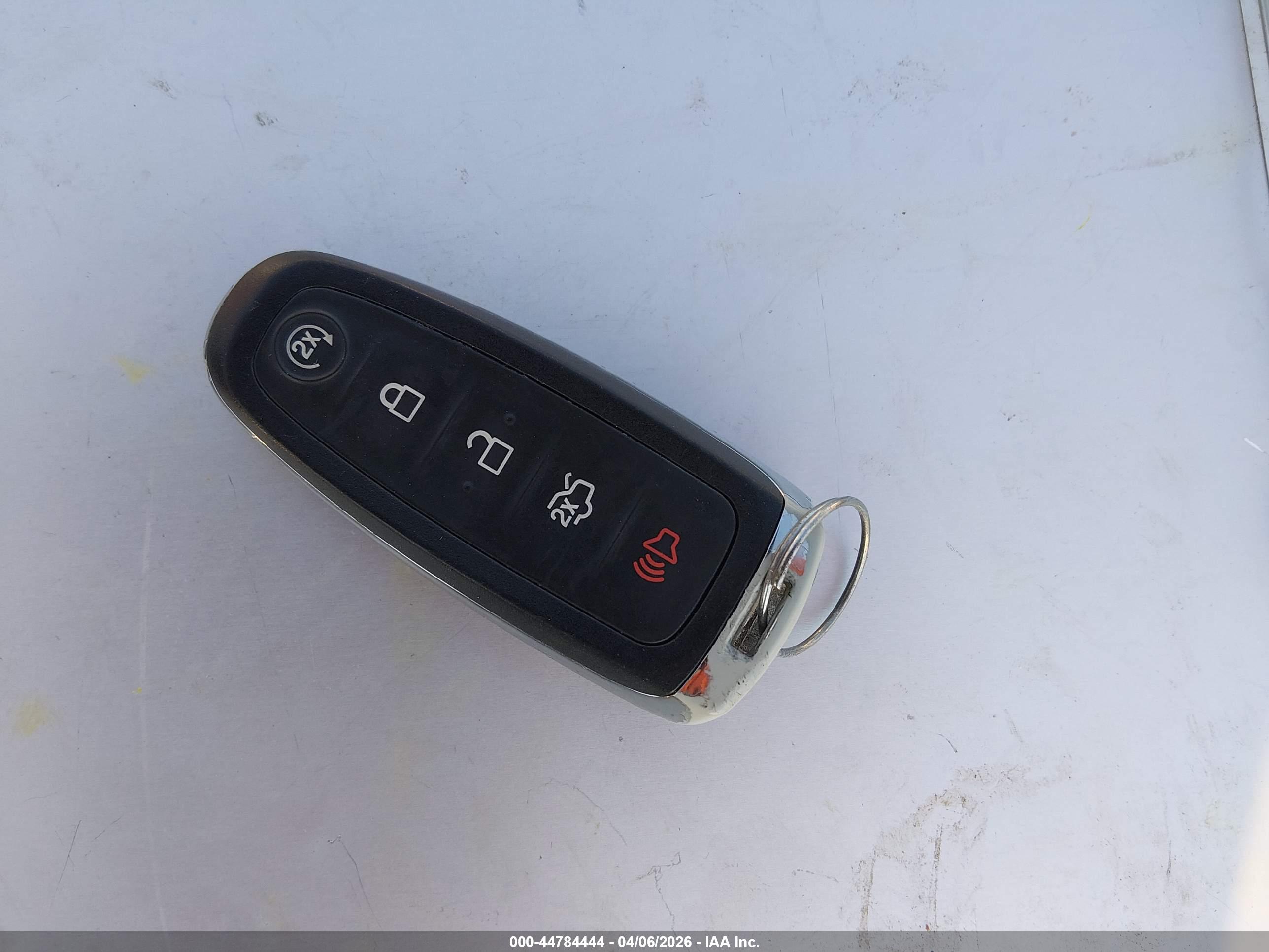 FORD ESCAPE image 11