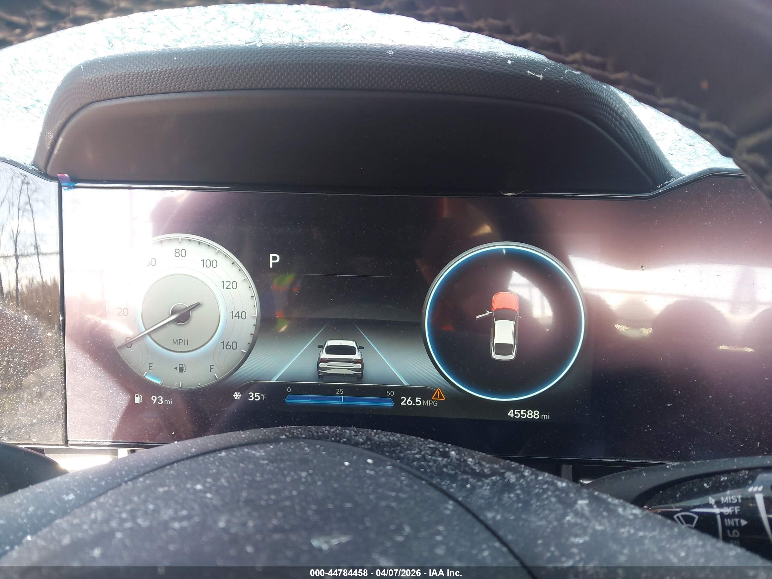 HYUNDAI ELANTRA image 7