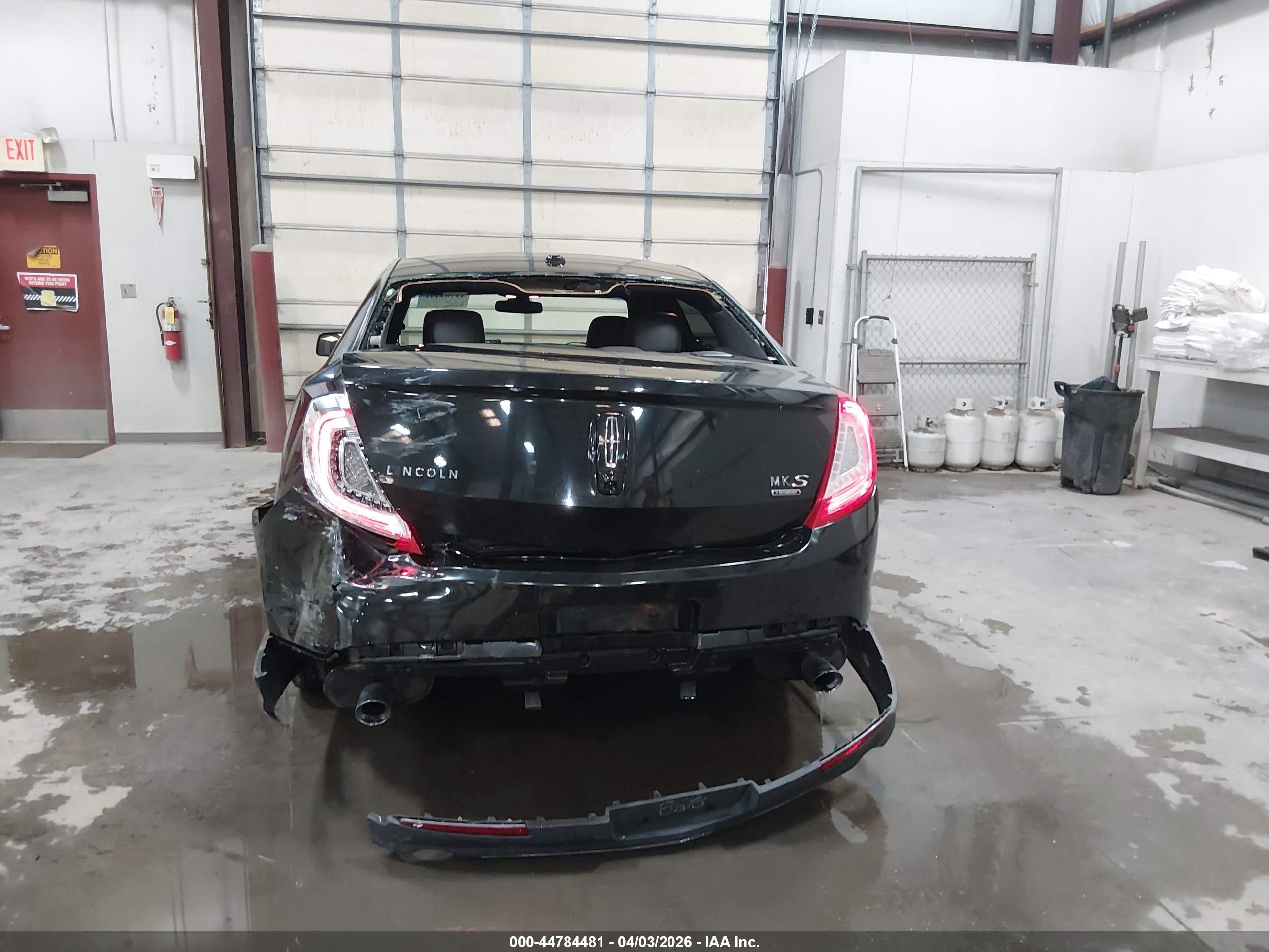 LINCOLN MKS image 6