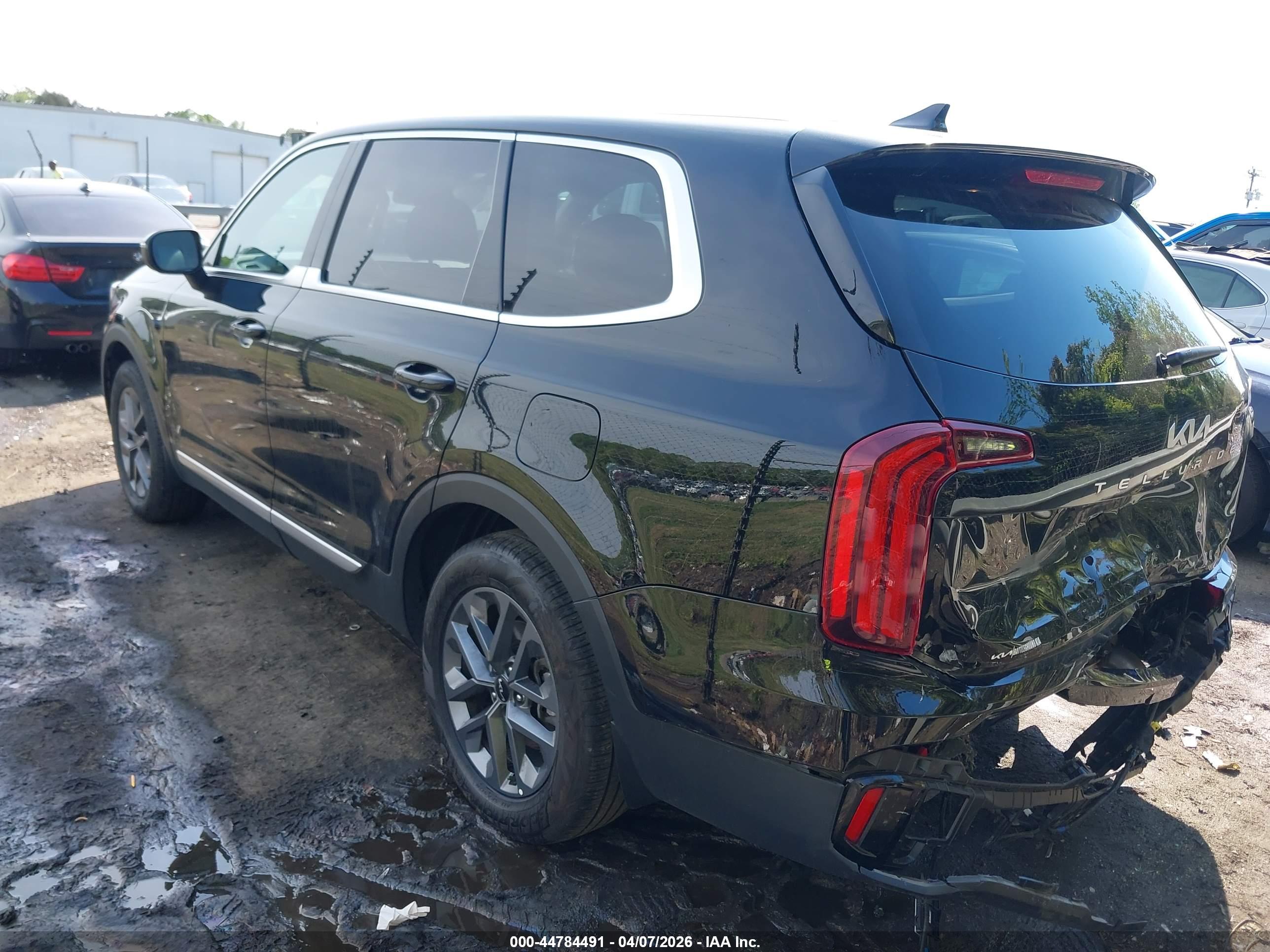 KIA TELLURIDE image 3