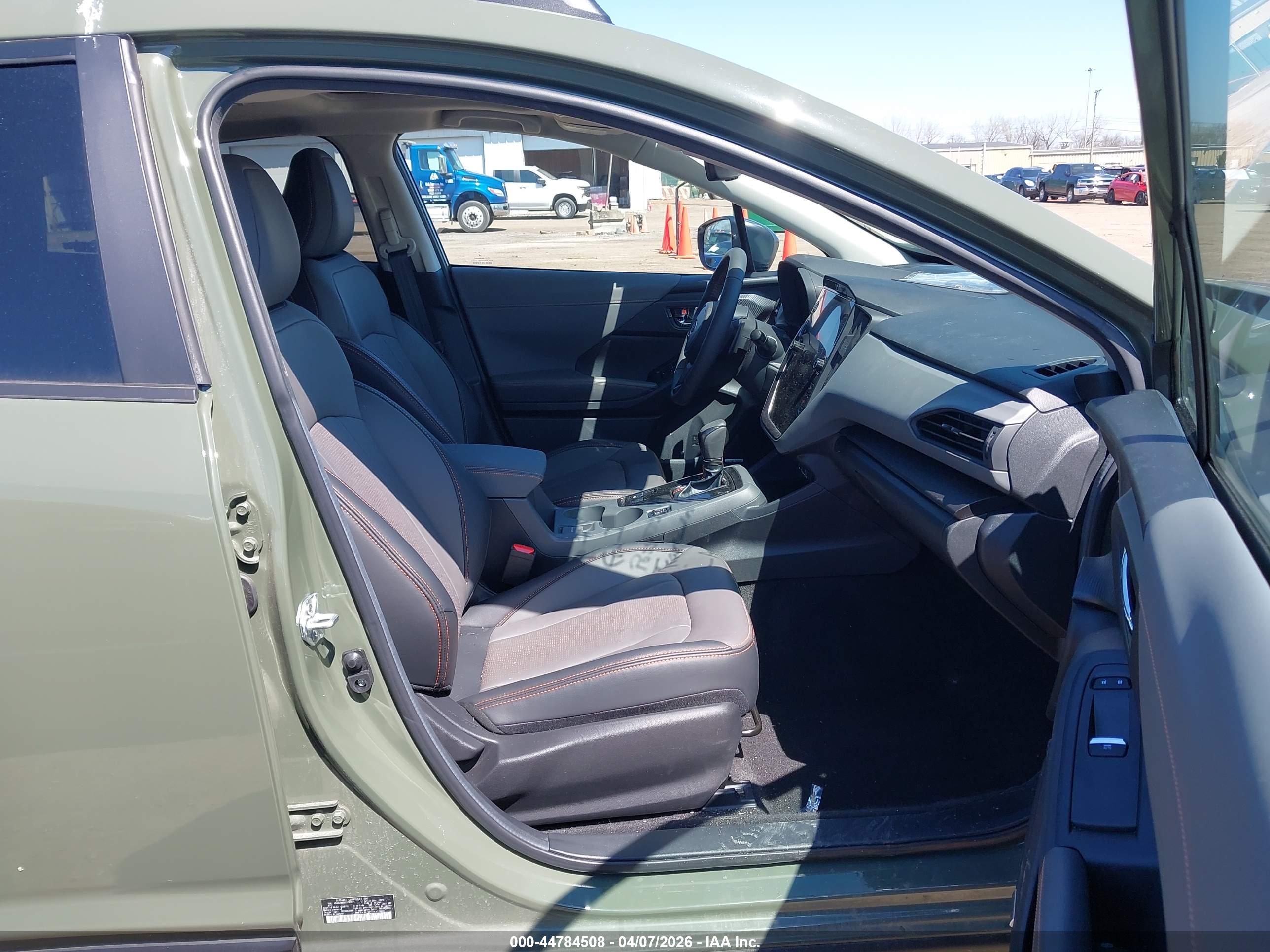SUBARU CROSSTREK image 5