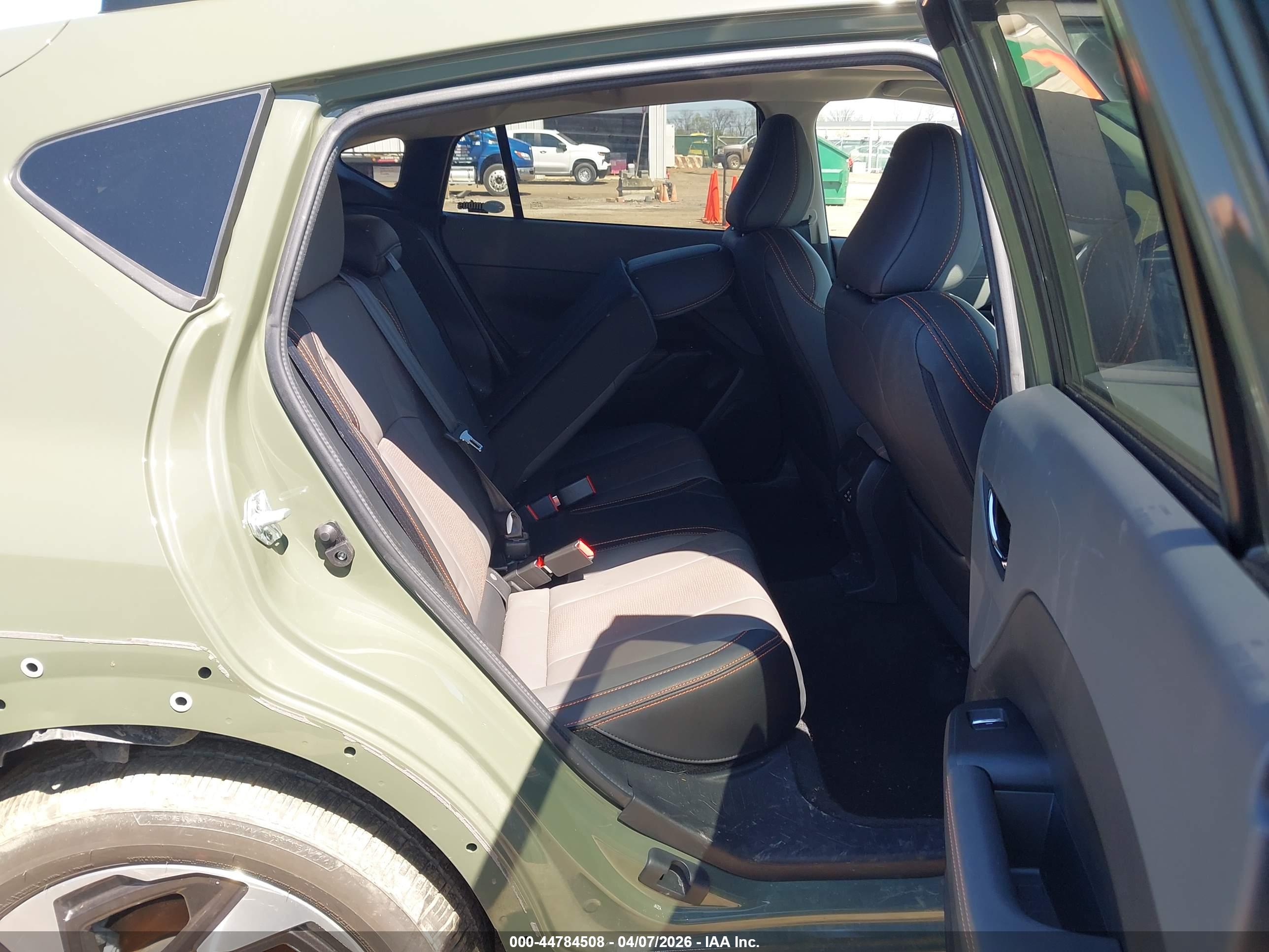 SUBARU CROSSTREK image 8
