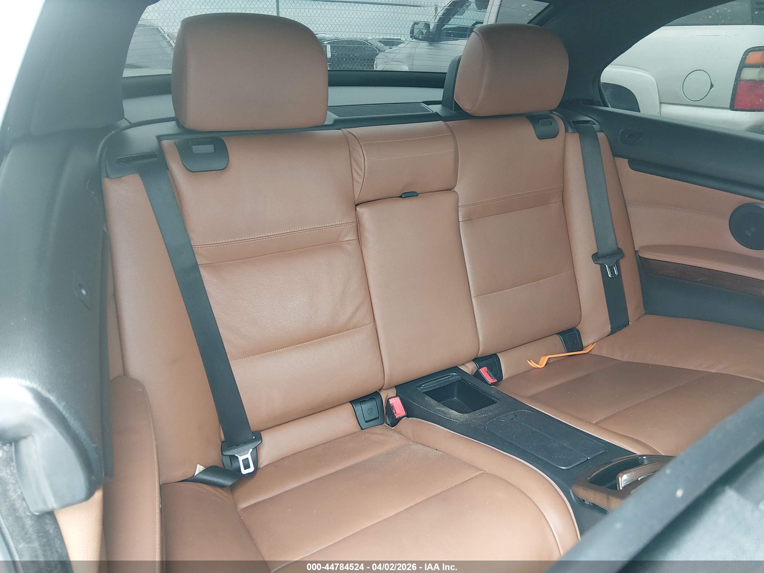 BMW 335I image 8
