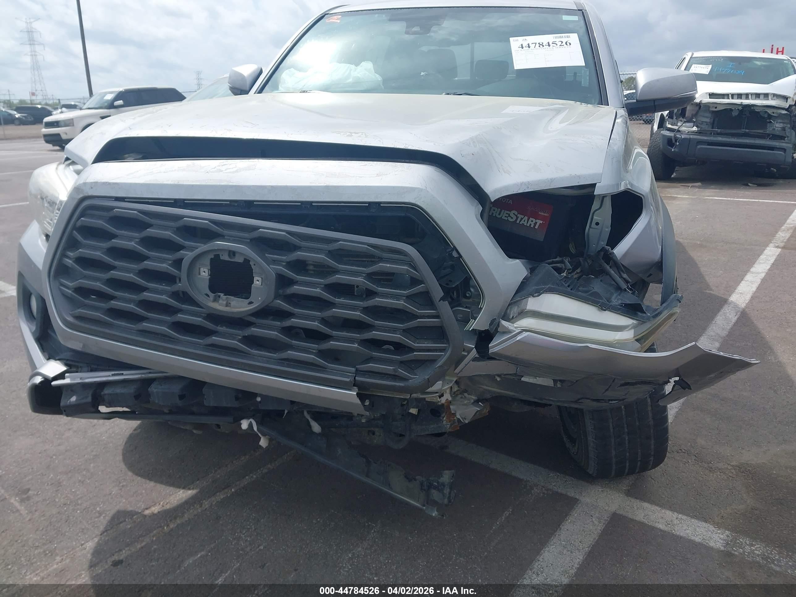 TOYOTA TACOMA image 6