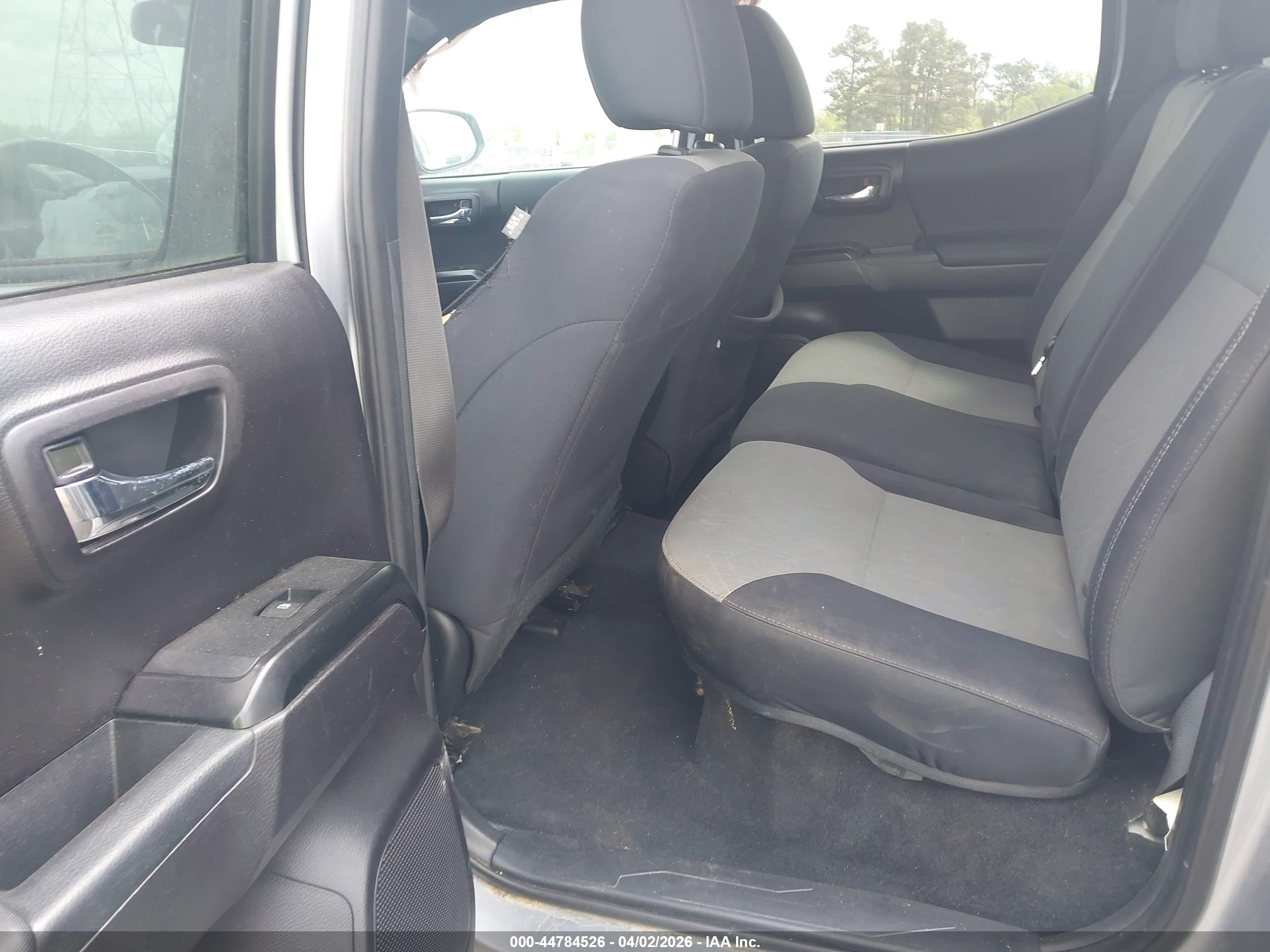 TOYOTA TACOMA image 8
