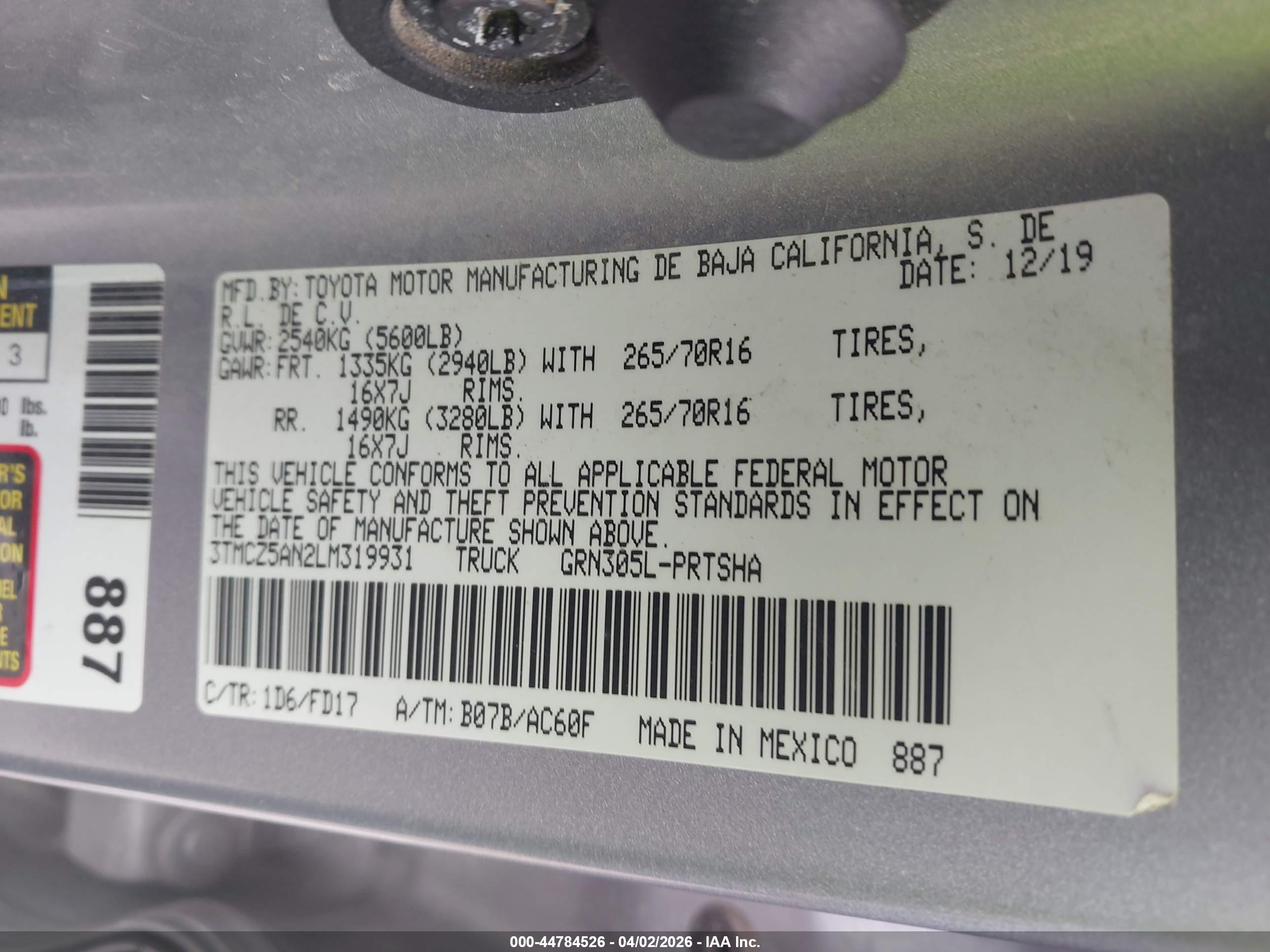 TOYOTA TACOMA image 9