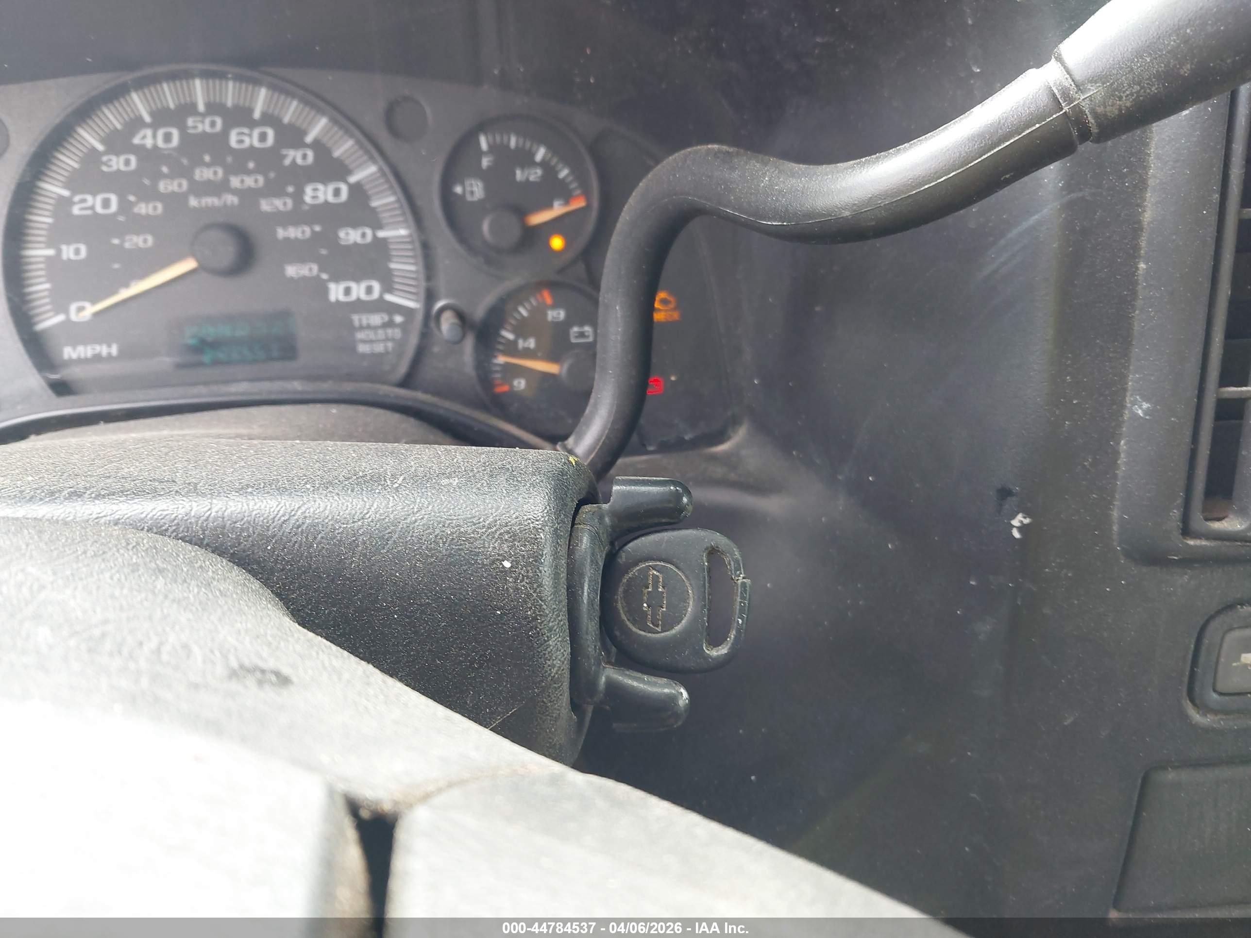 CHEVROLET EXPRESS image 11