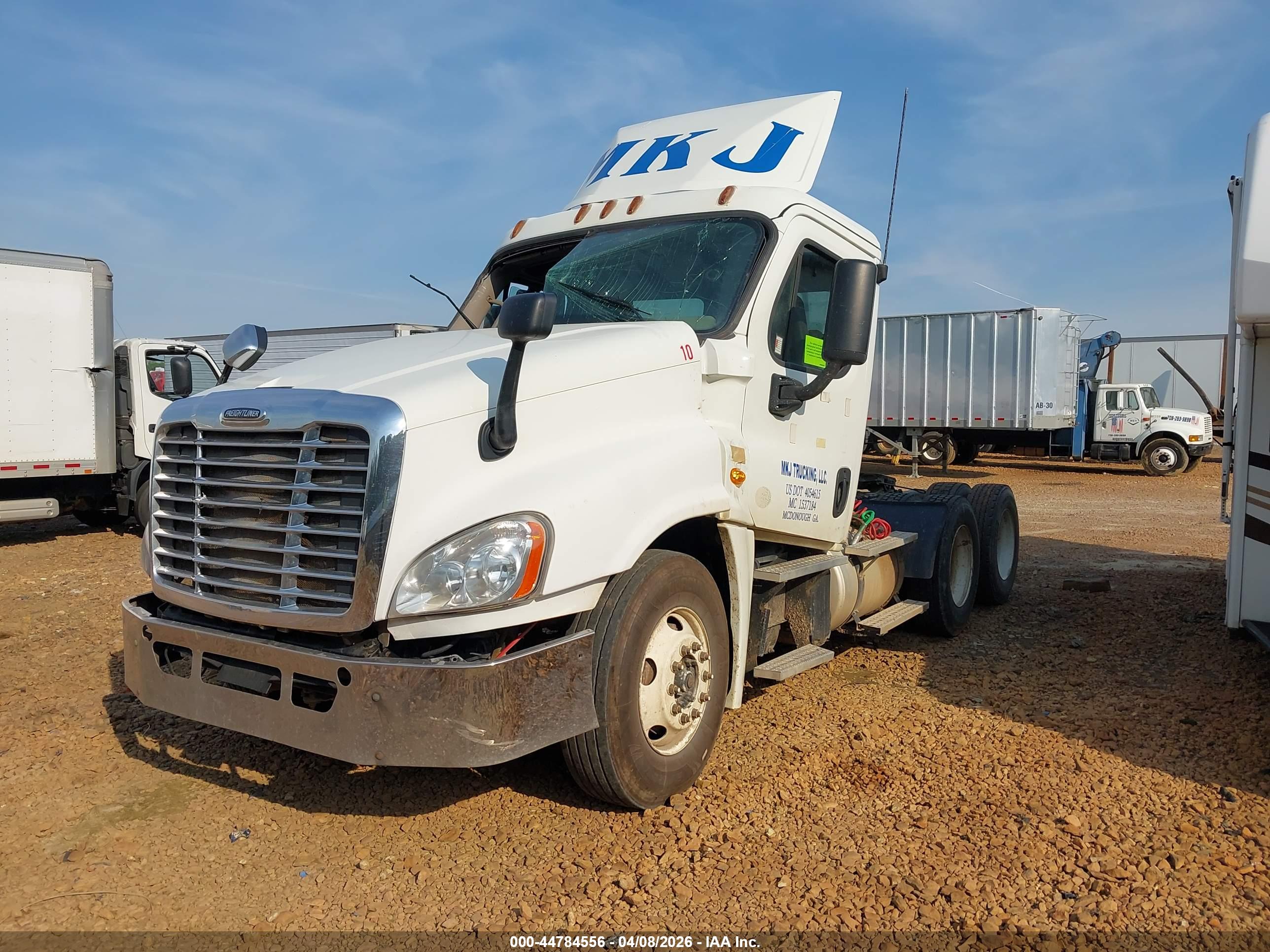 FREIGHTLINER CASCADIA image 2