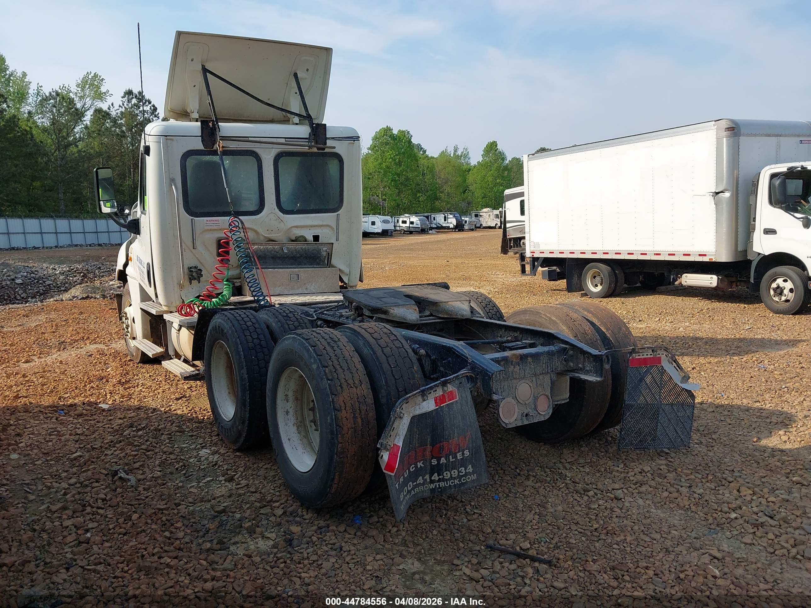 FREIGHTLINER CASCADIA image 3