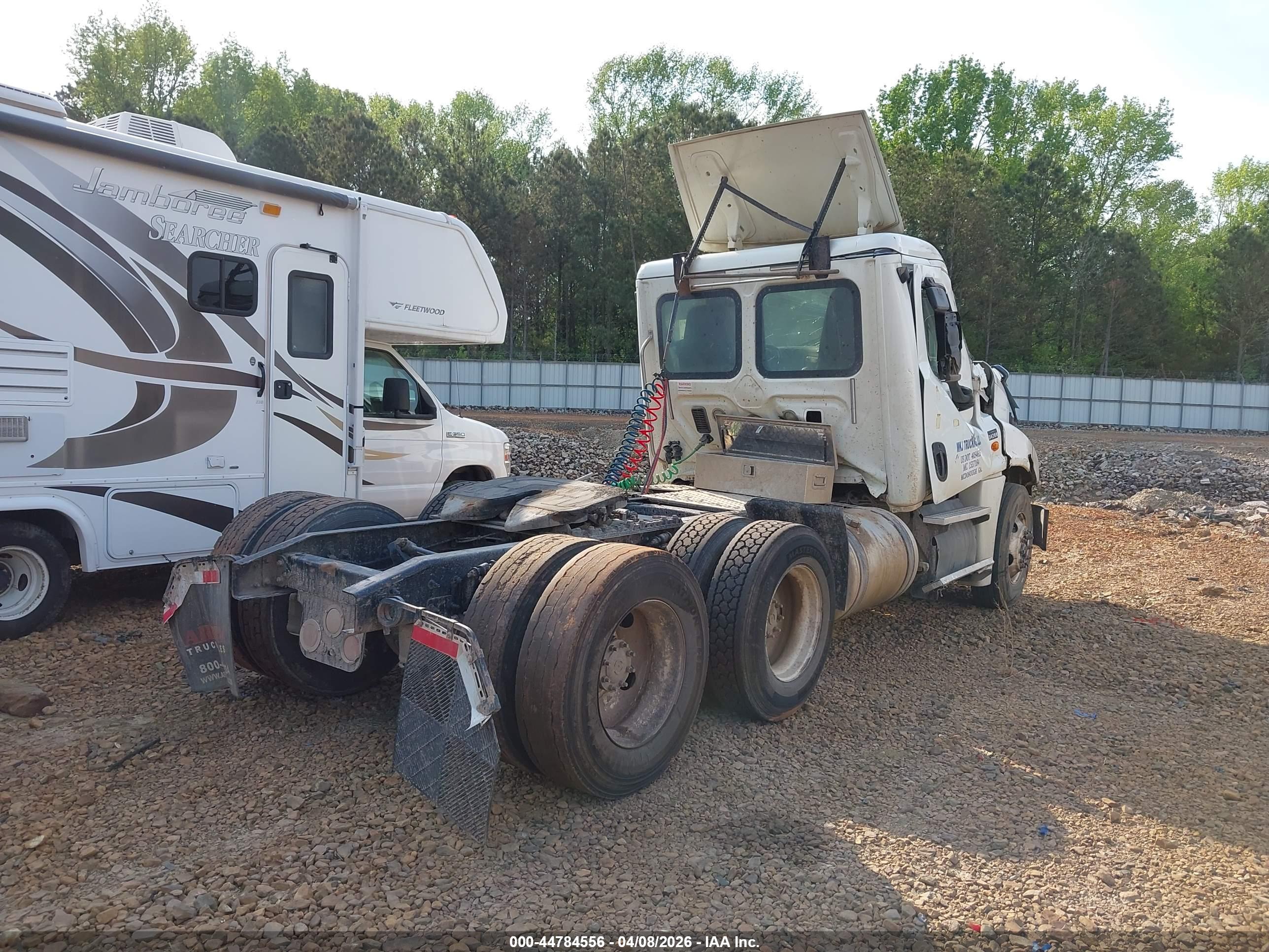 FREIGHTLINER CASCADIA image 4