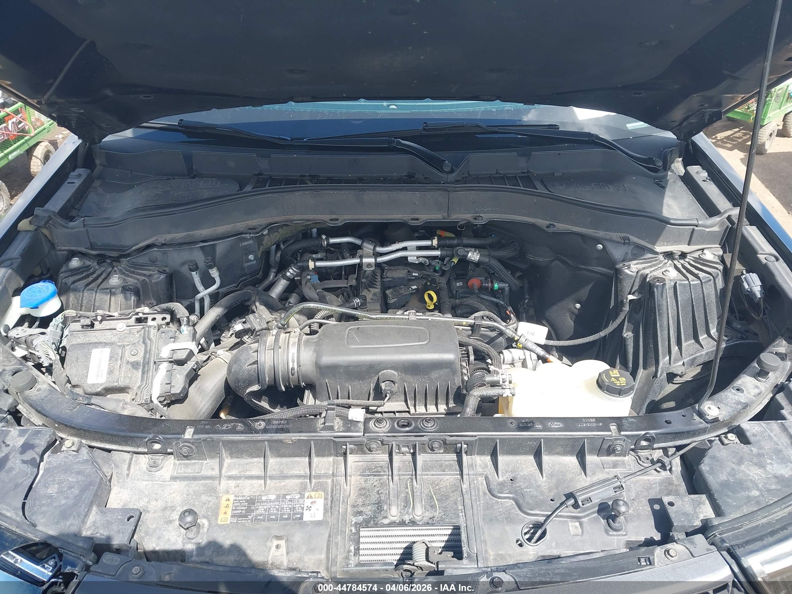 FORD EXPLORER image 10