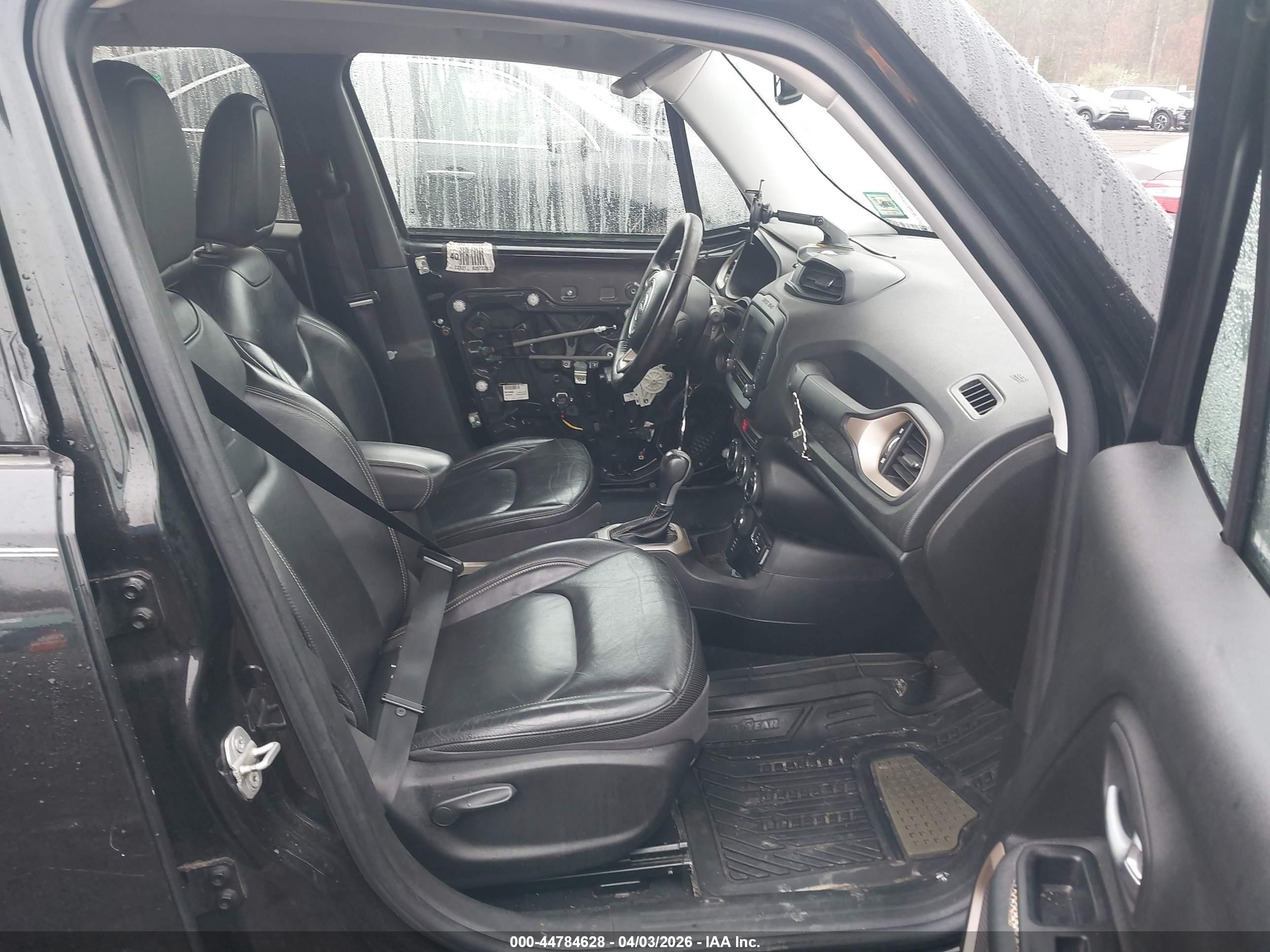 JEEP RENEGADE image 5