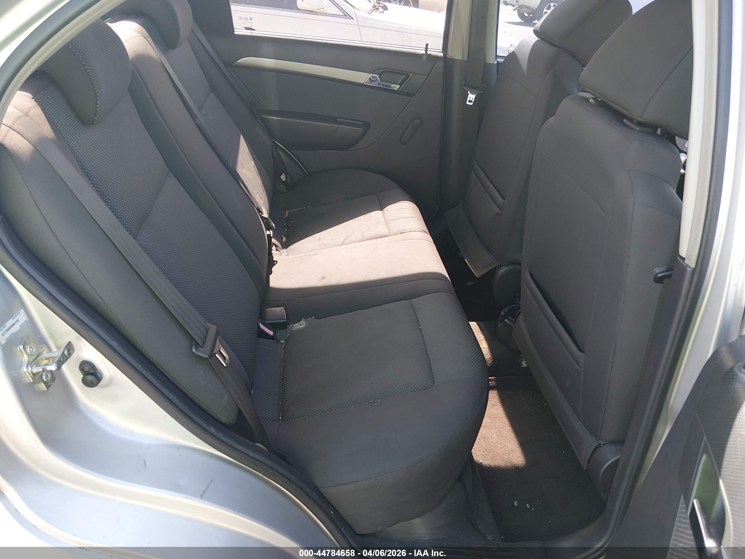 CHEVROLET AVEO image 8