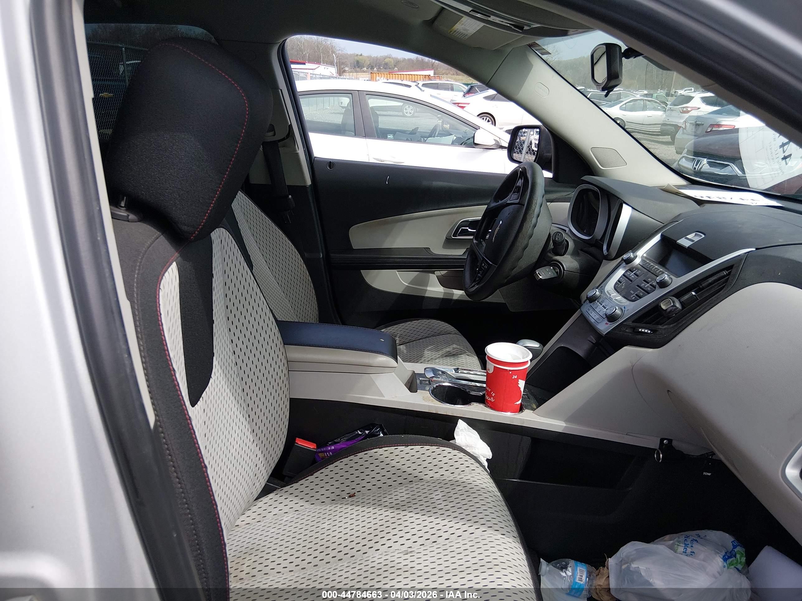 CHEVROLET EQUINOX image 5