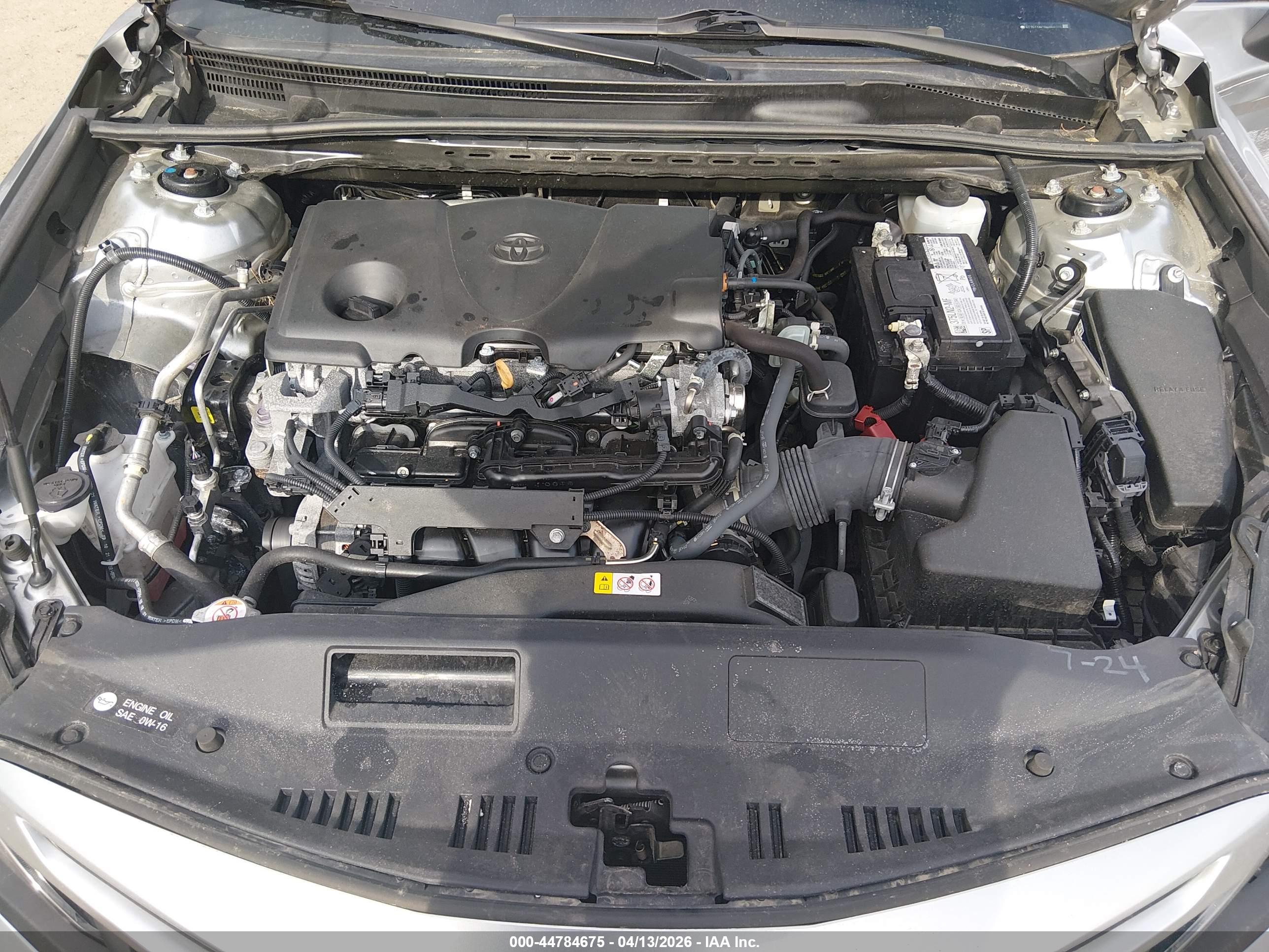 TOYOTA CAMRY image 10