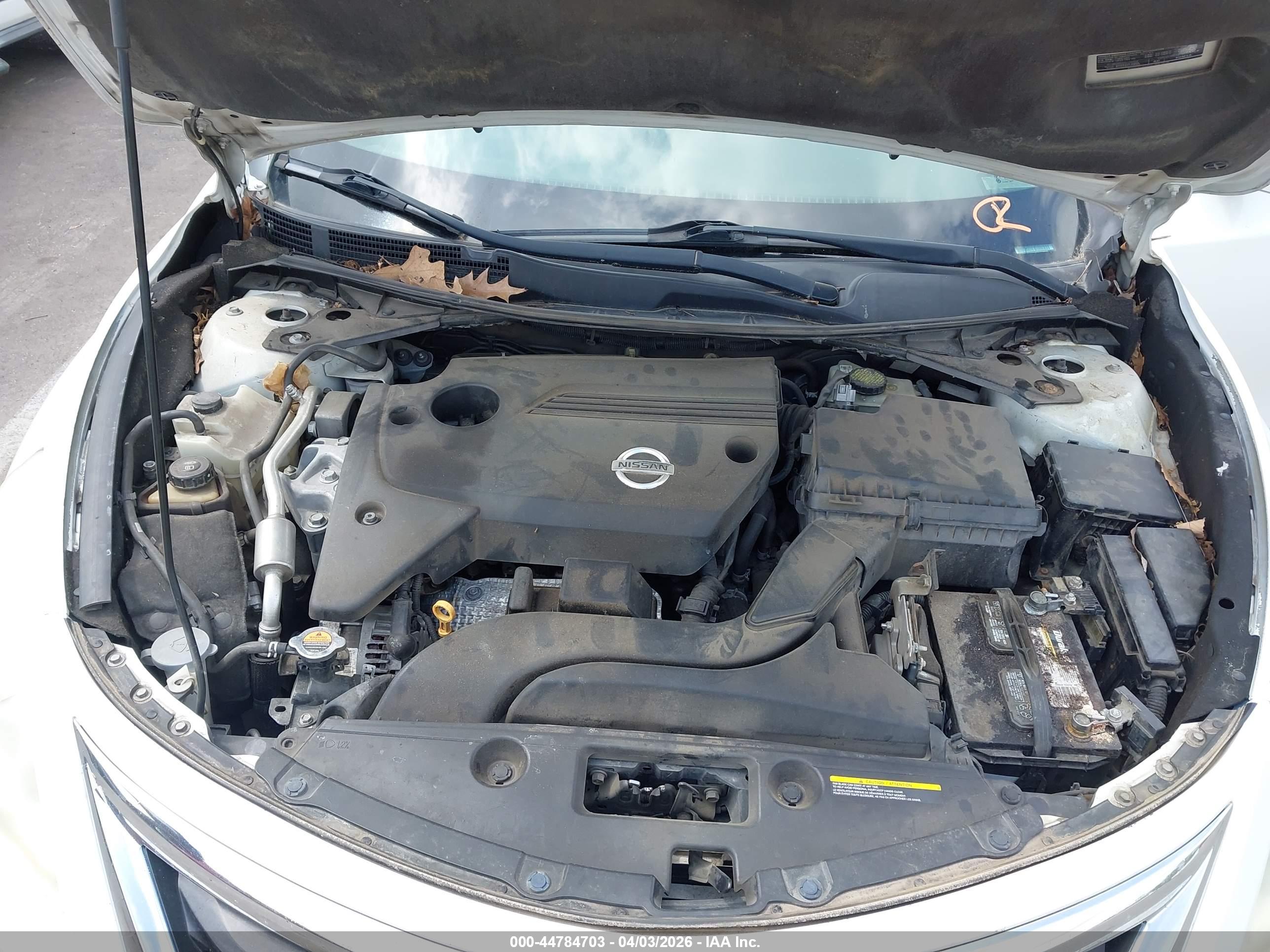 NISSAN ALTIMA image 10