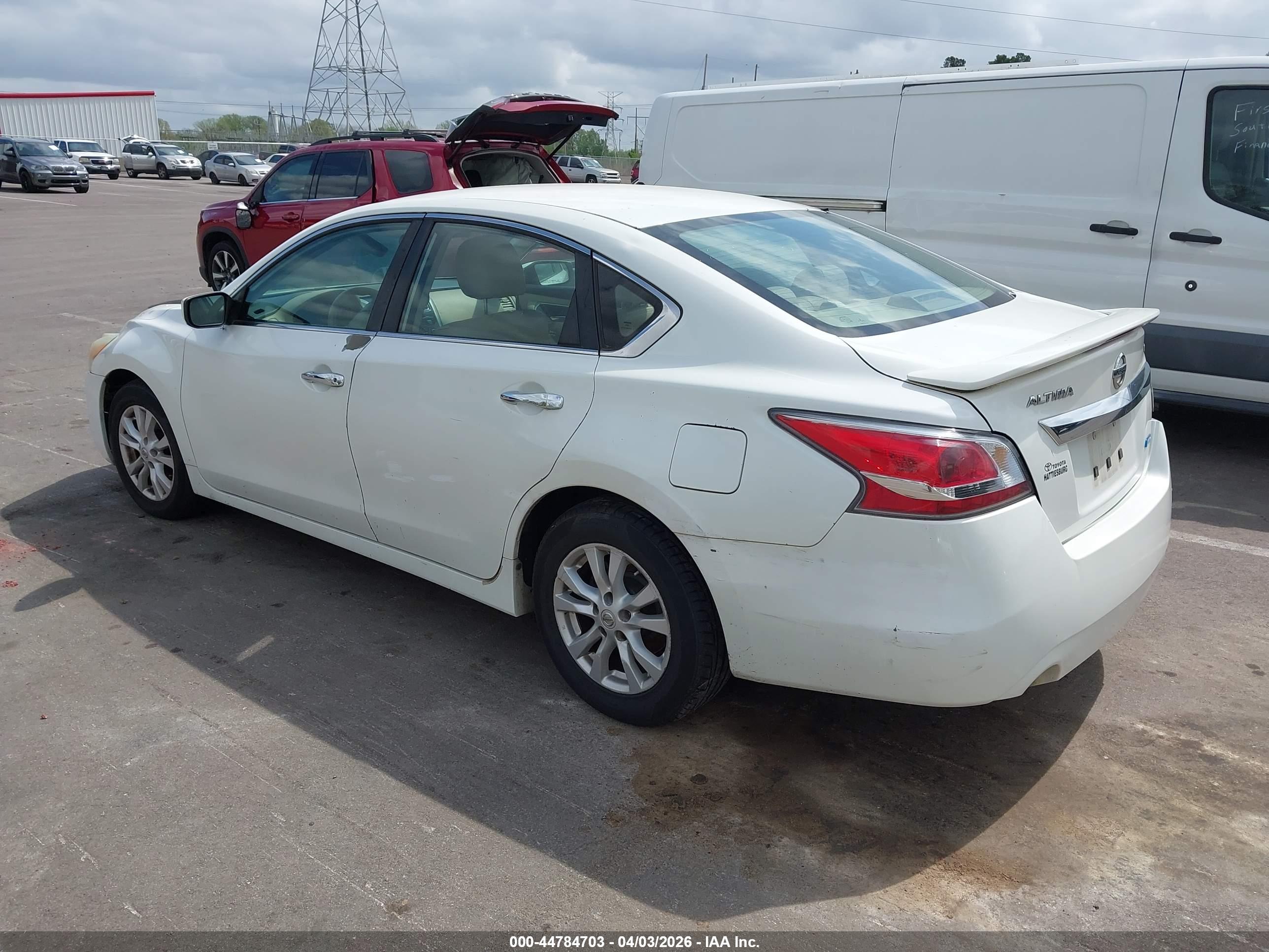 NISSAN ALTIMA image 3