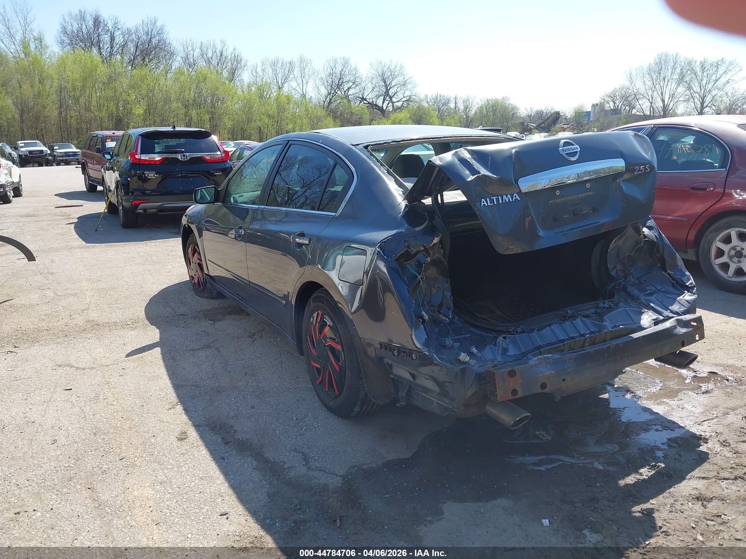 NISSAN ALTIMA image 3