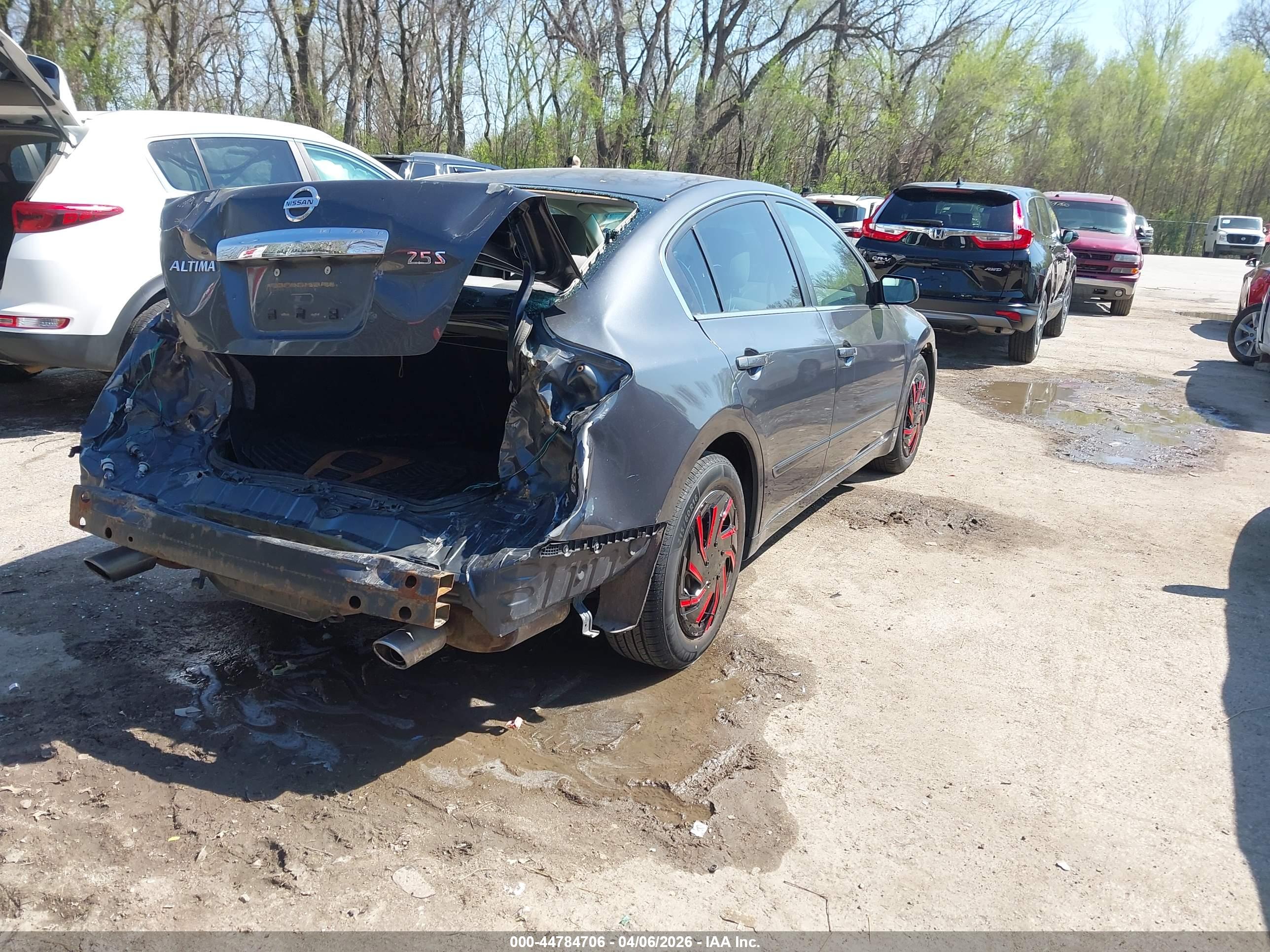 NISSAN ALTIMA image 4