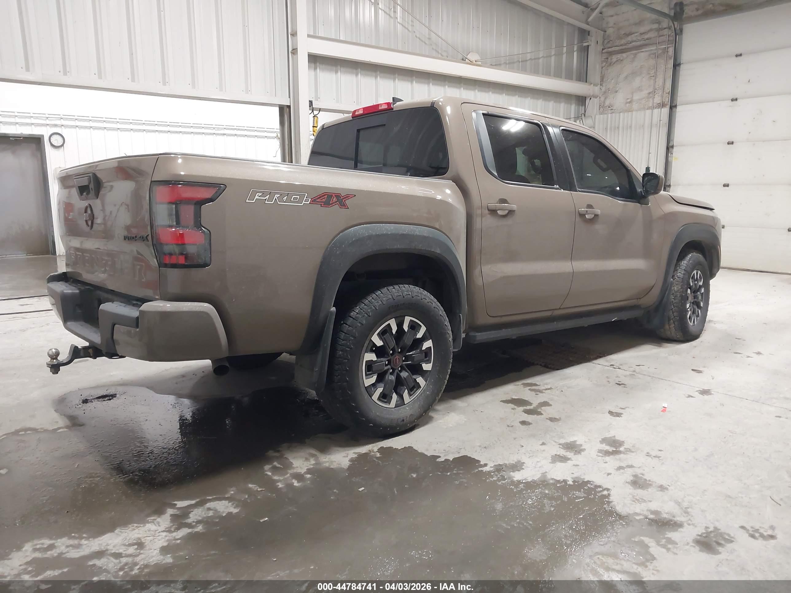 NISSAN FRONTIER image 4