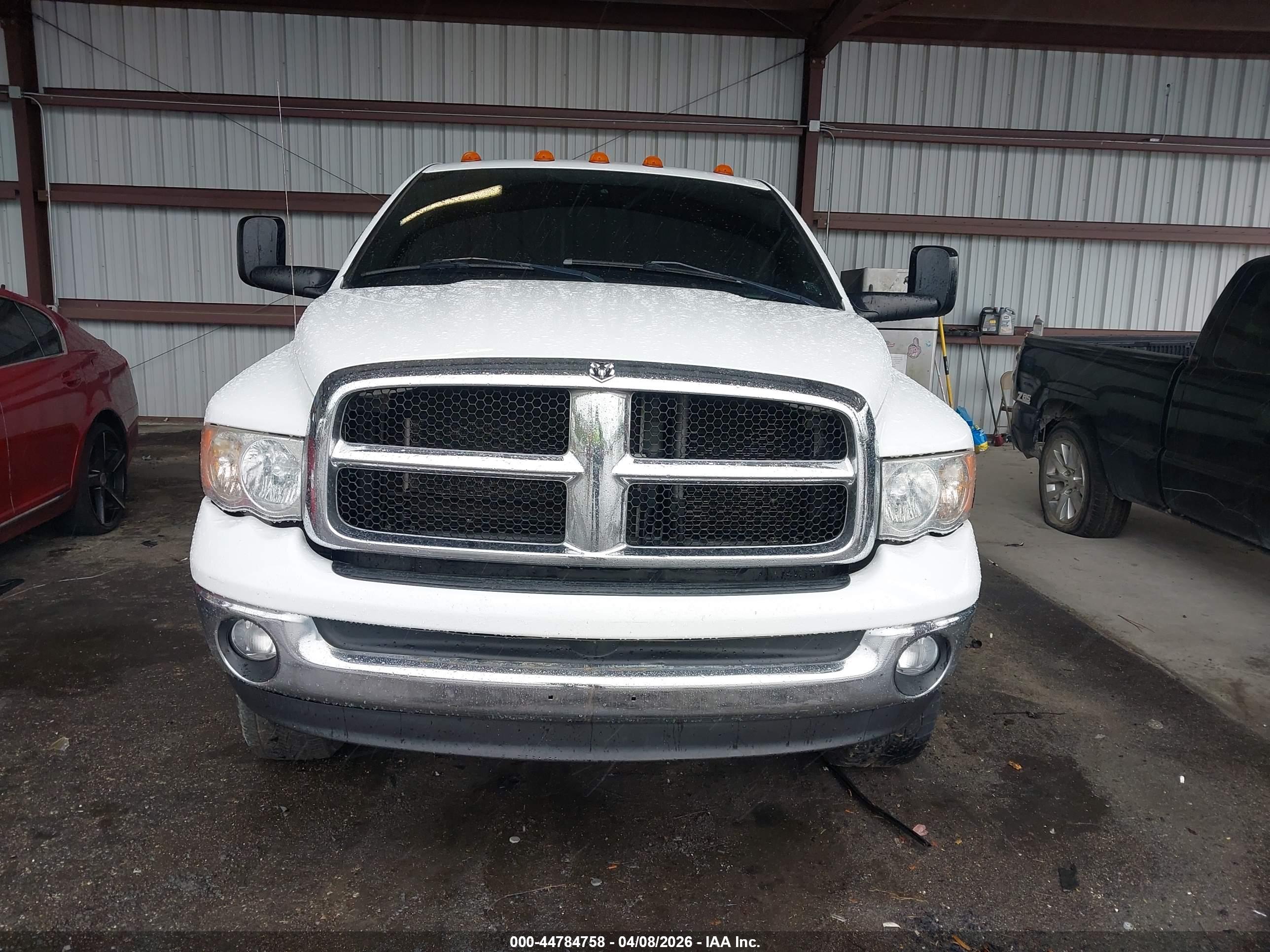 DODGE RAM image 6