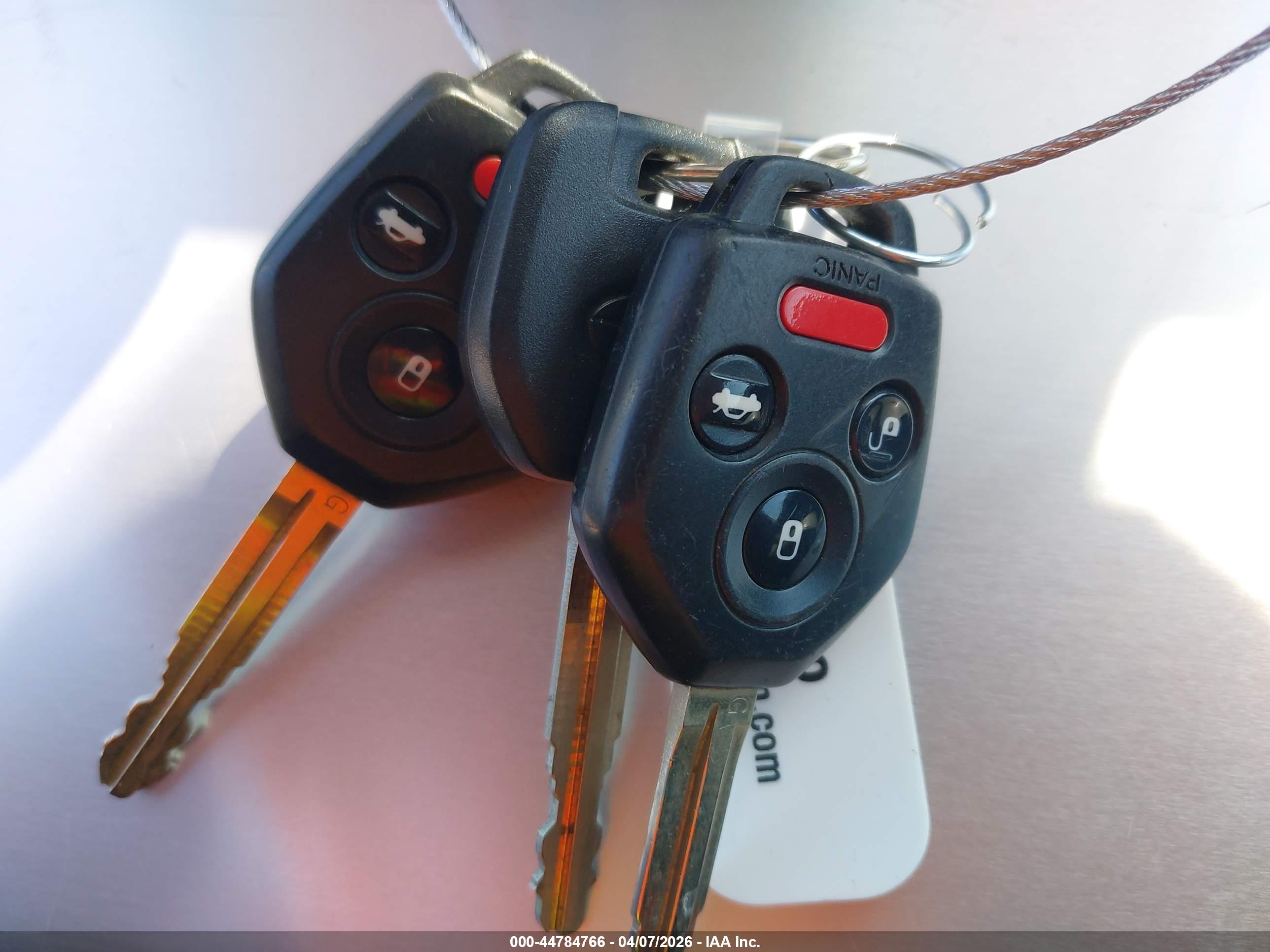 SUBARU OUTBACK image 11