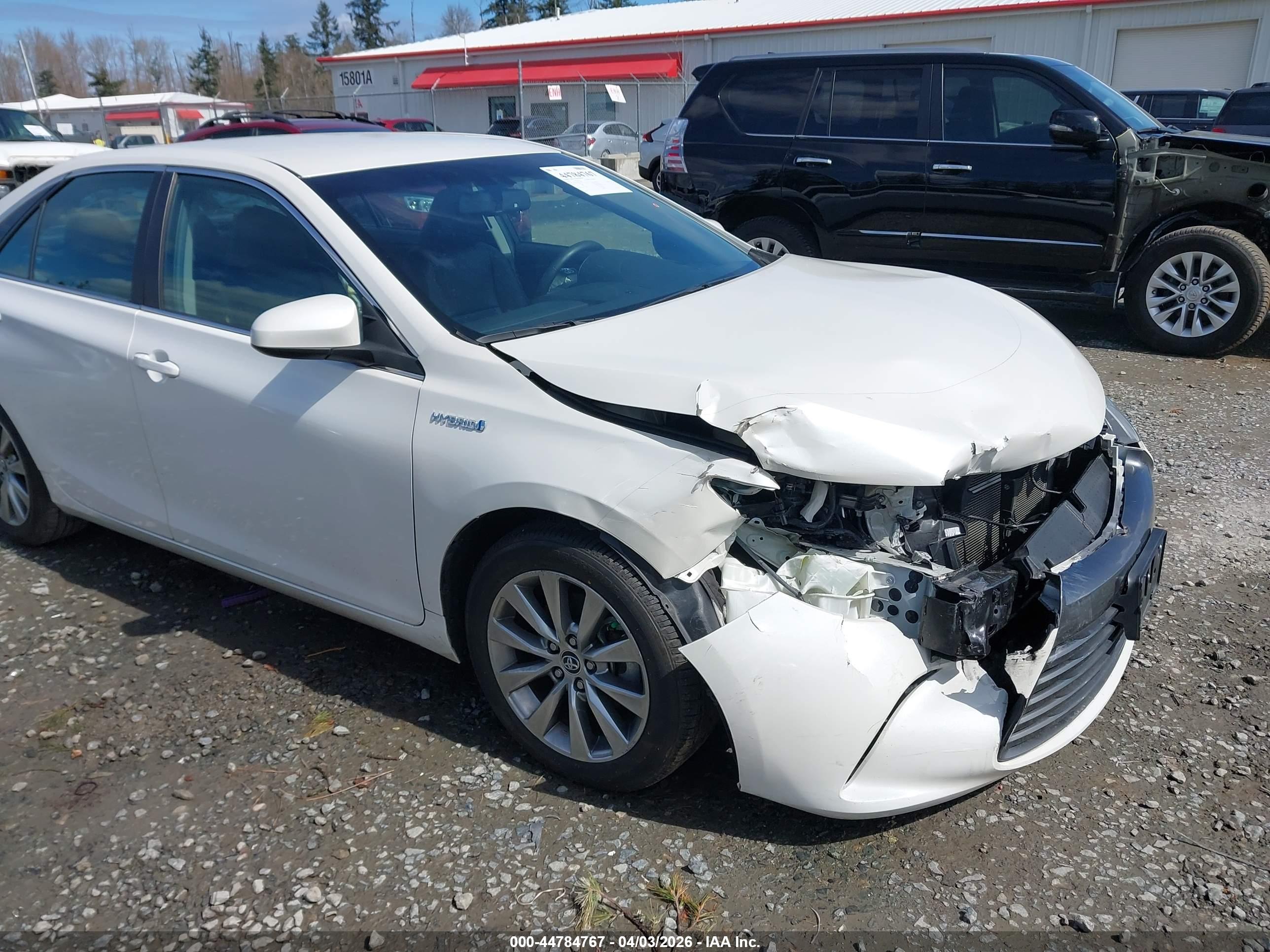 TOYOTA CAMRY image 6
