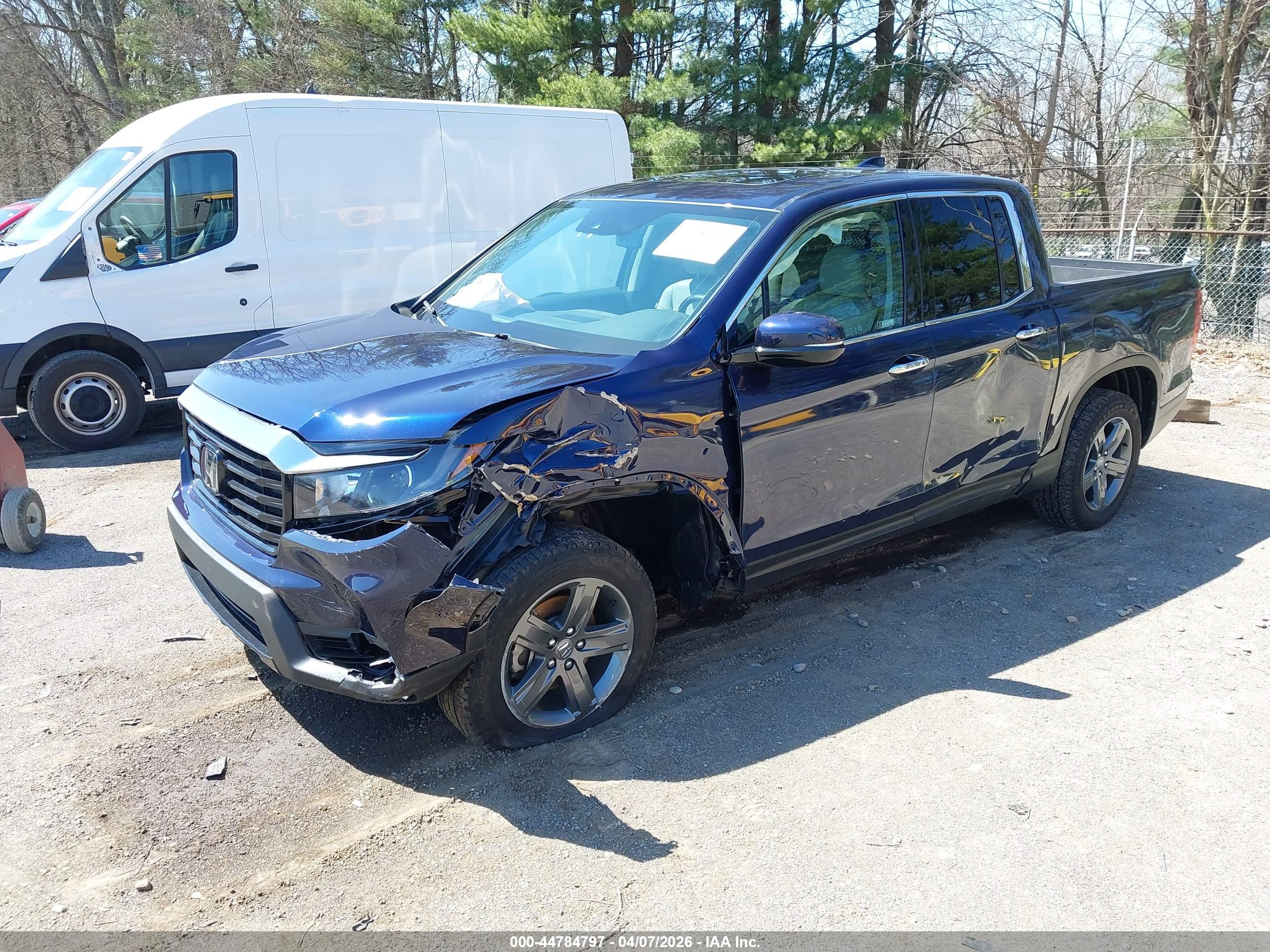 HONDA RIDGELINE image 2