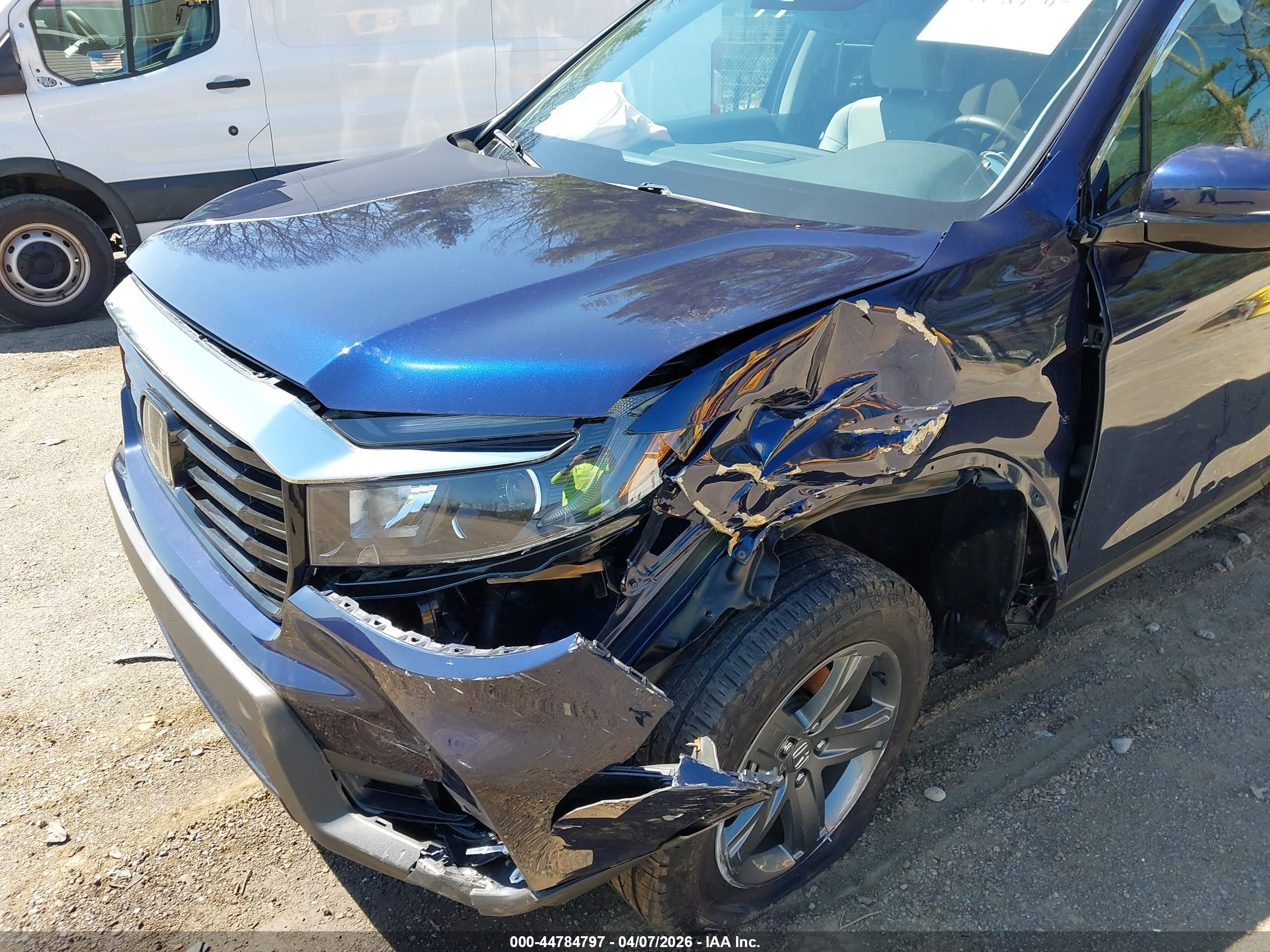 HONDA RIDGELINE image 6