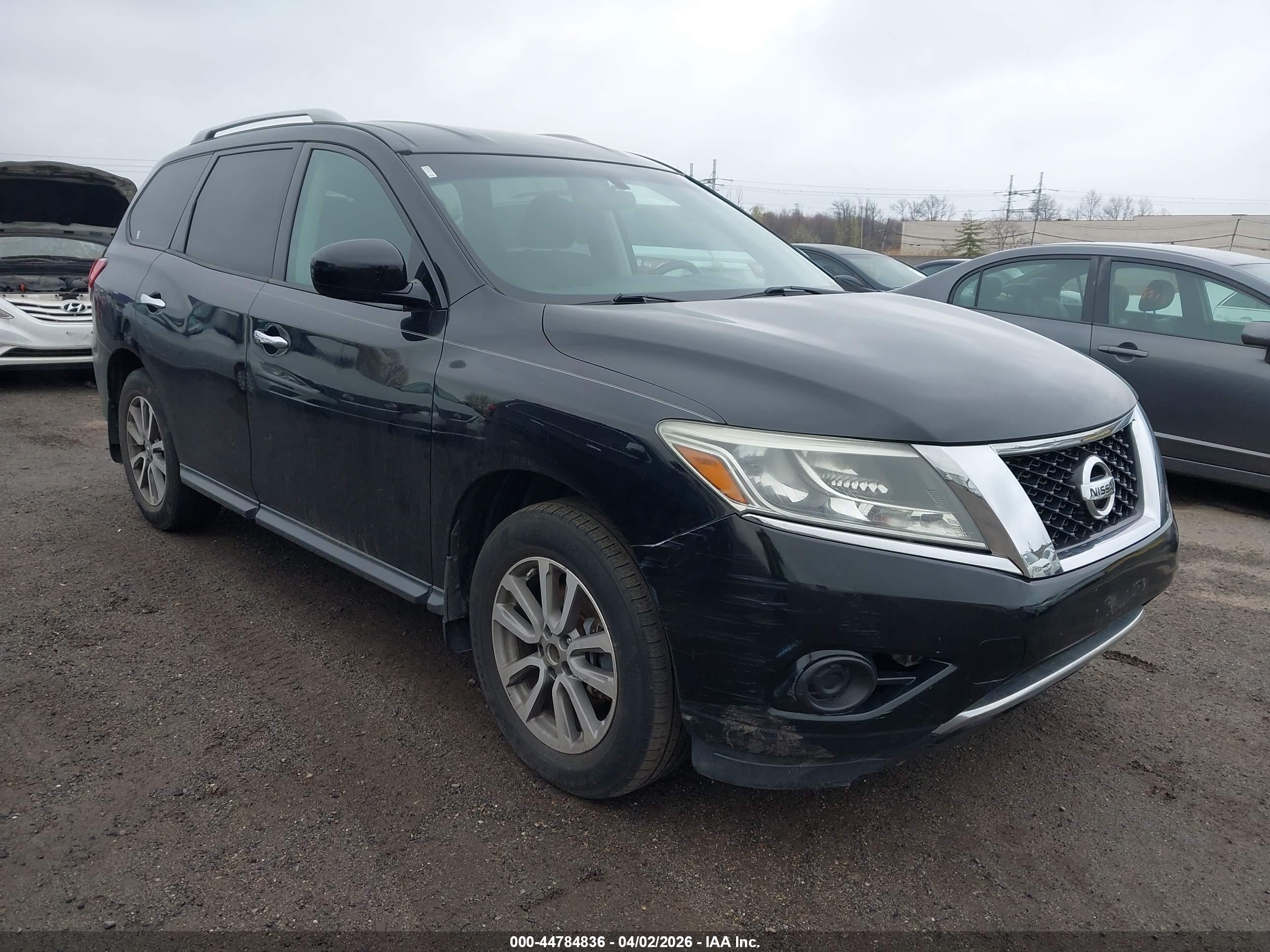 NISSAN PATHFINDER image 6
