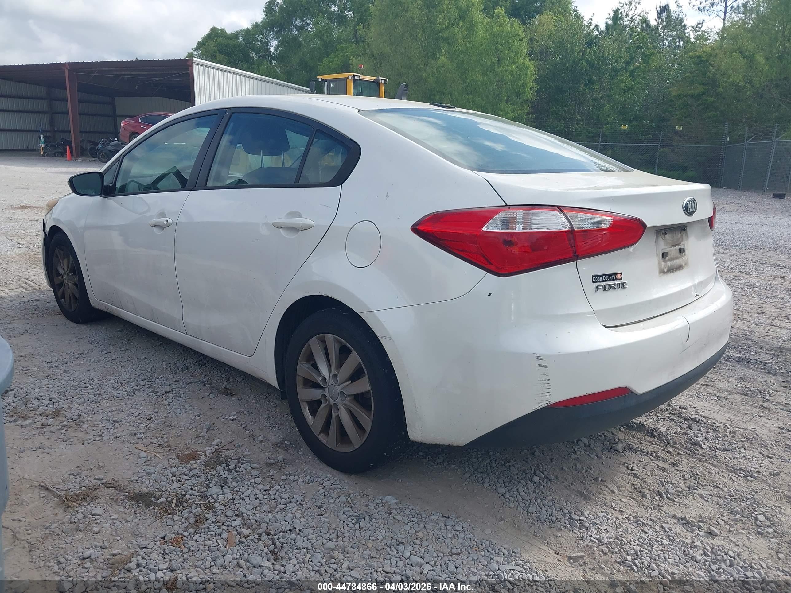 KIA FORTE image 3