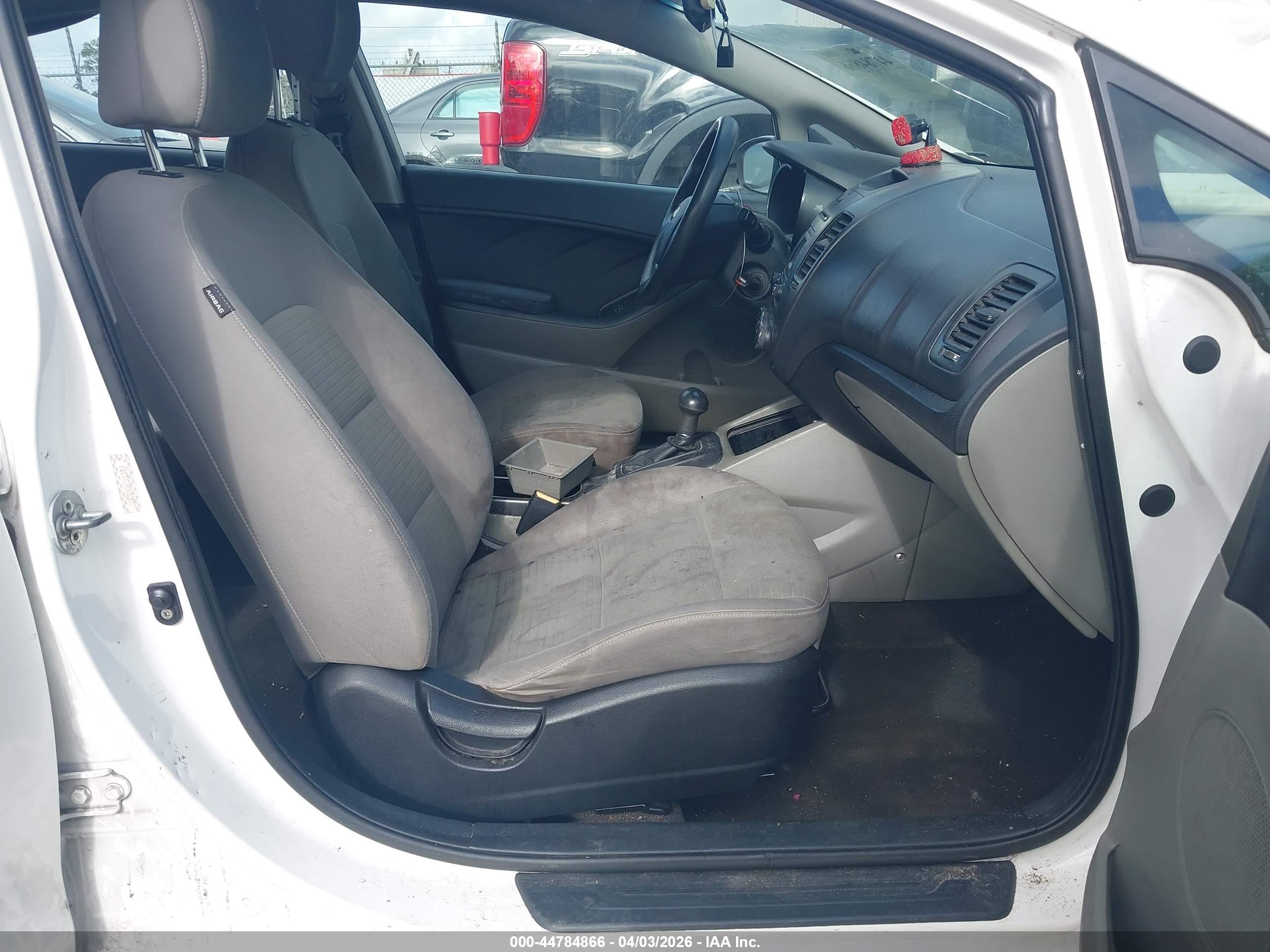 KIA FORTE image 5