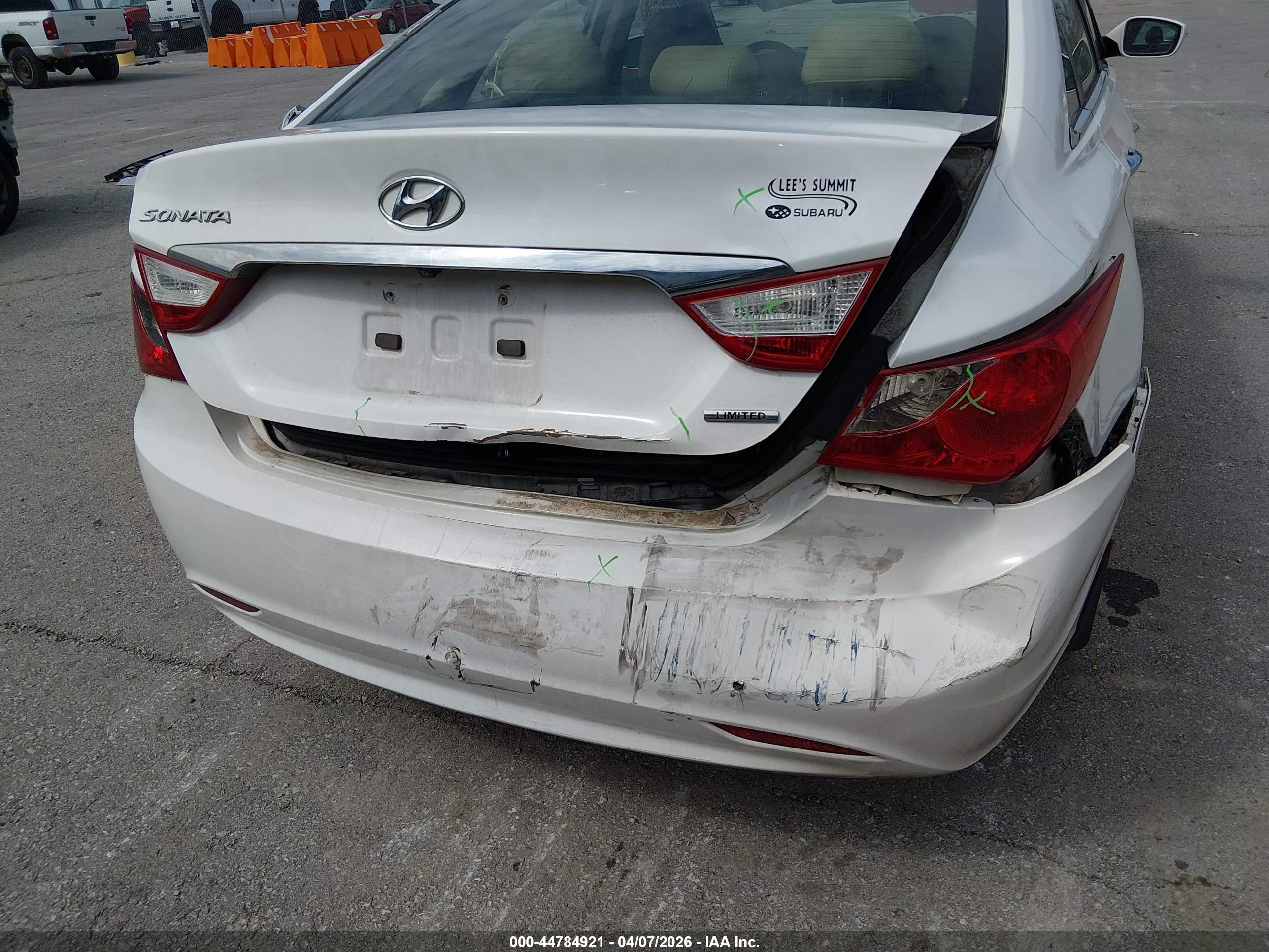 HYUNDAI SONATA image 6