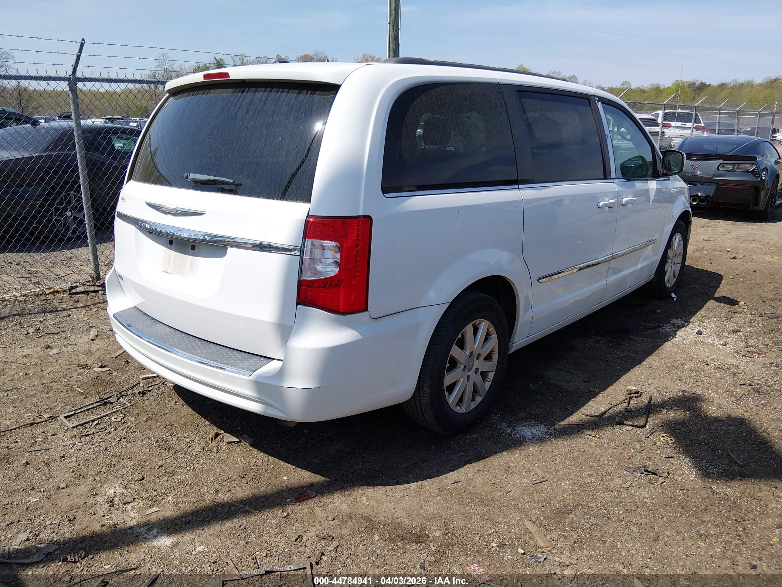 CHRYSLER TOWN image 4