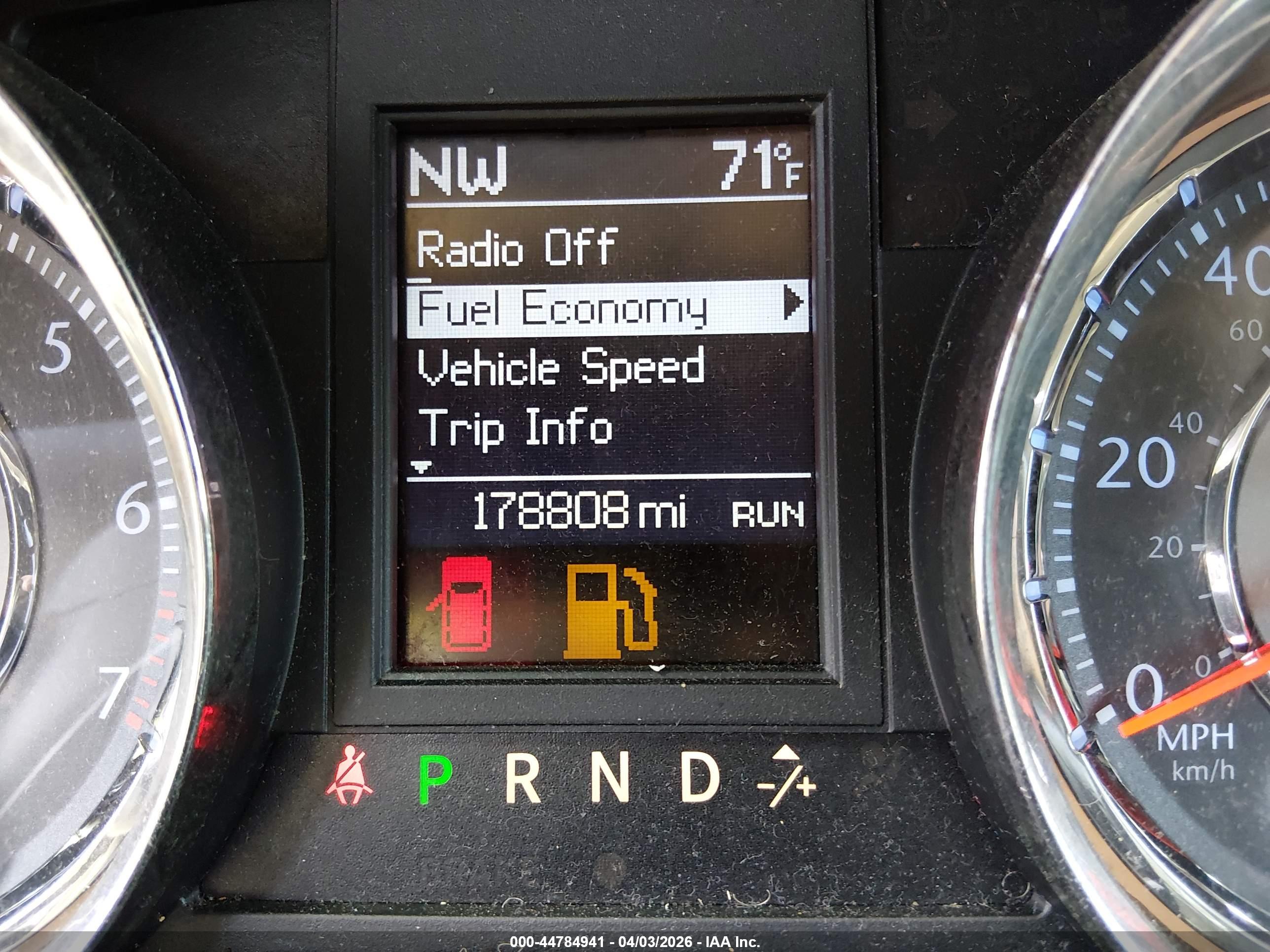 CHRYSLER TOWN image 7