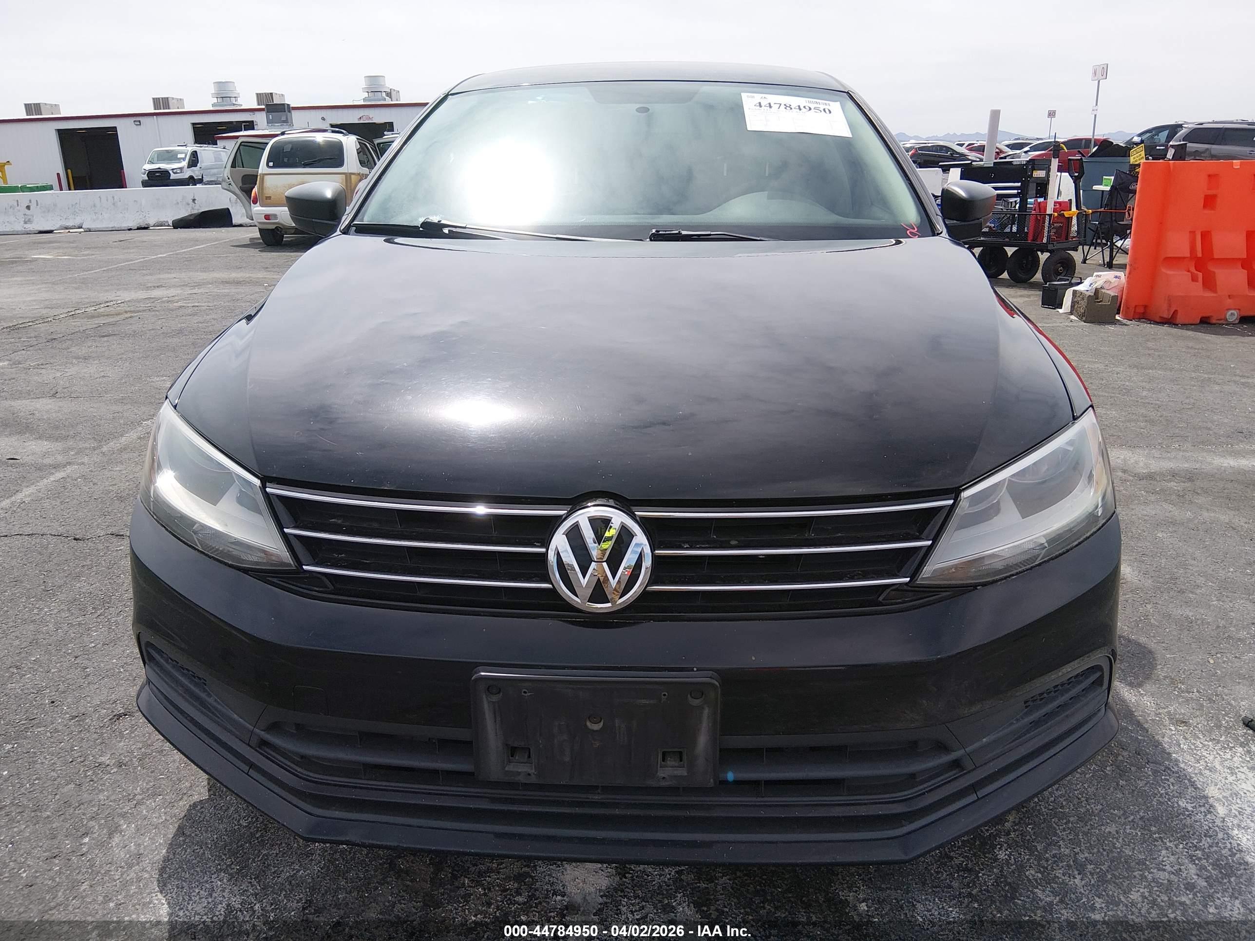 VOLKSWAGEN JETTA image 6