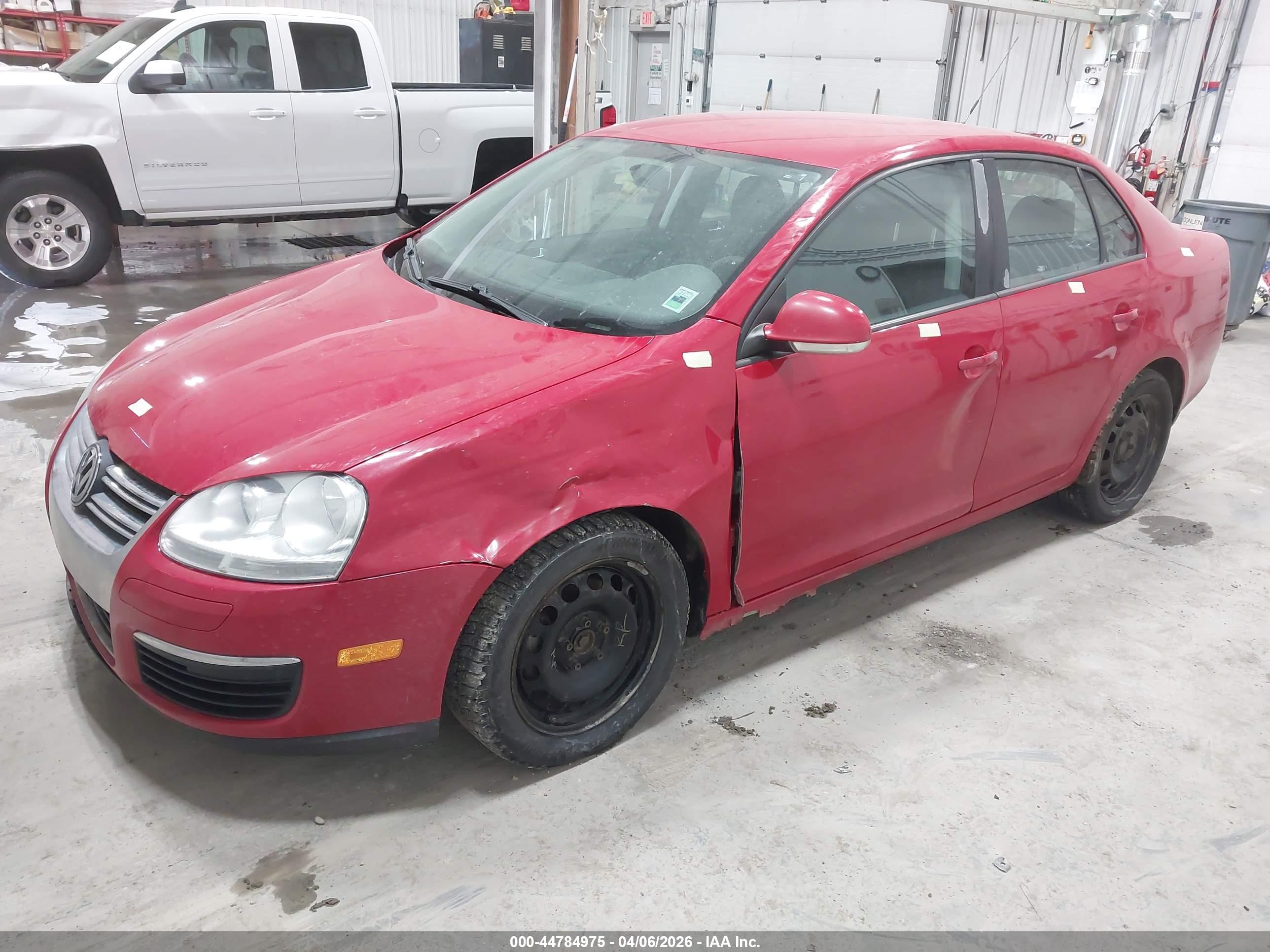 VOLKSWAGEN JETTA image 2