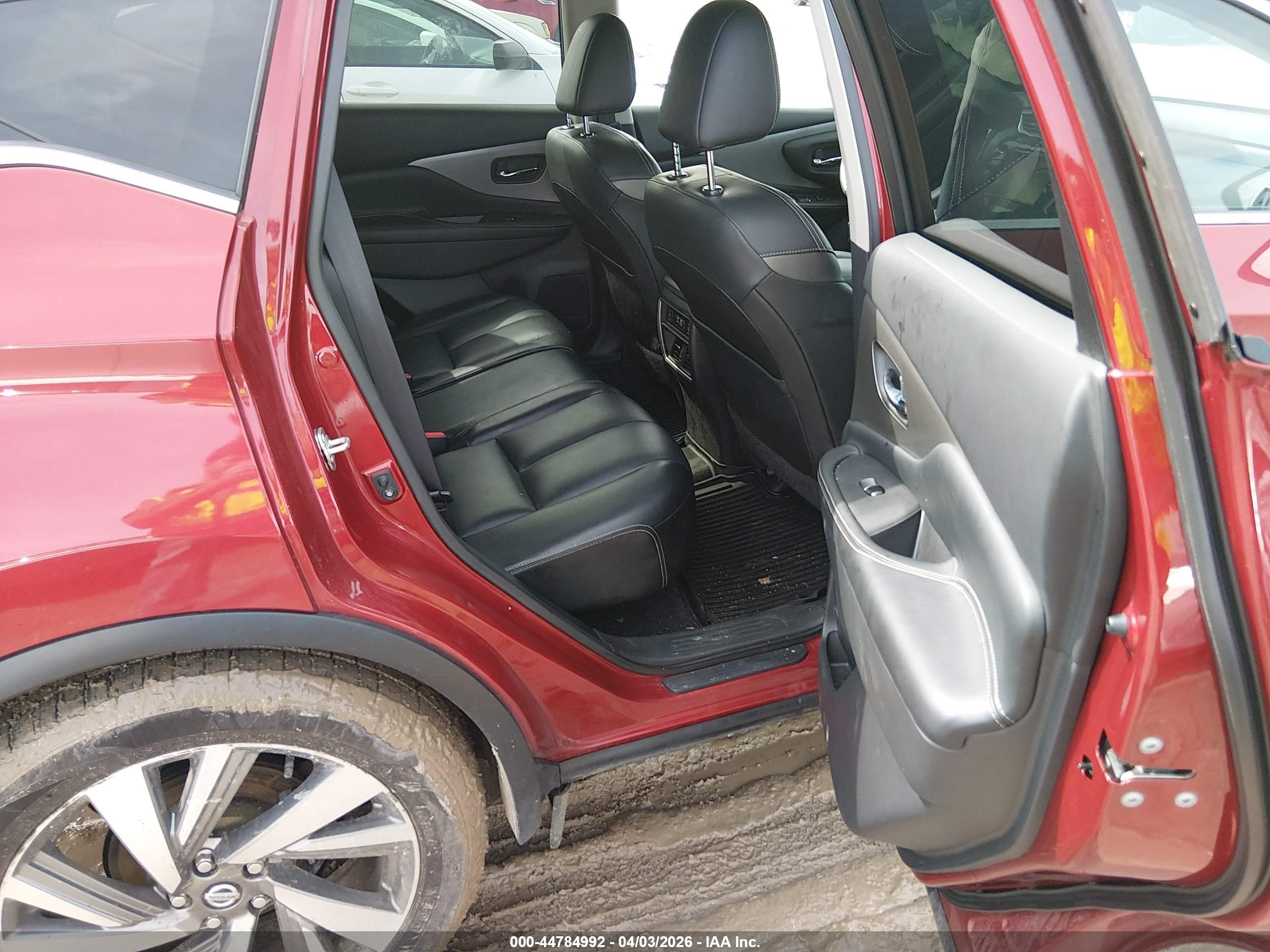 NISSAN MURANO image 8