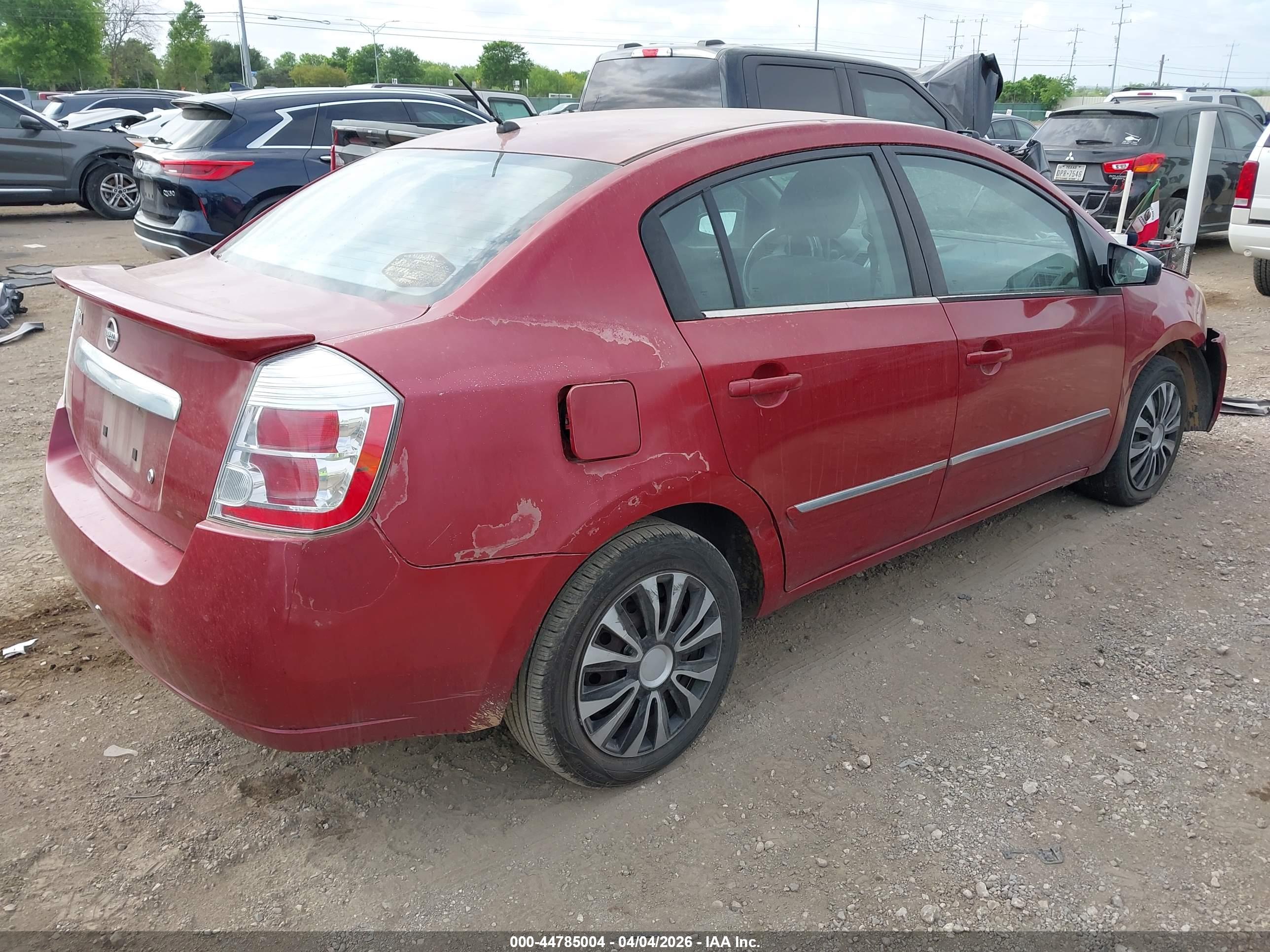 NISSAN SENTRA image 4