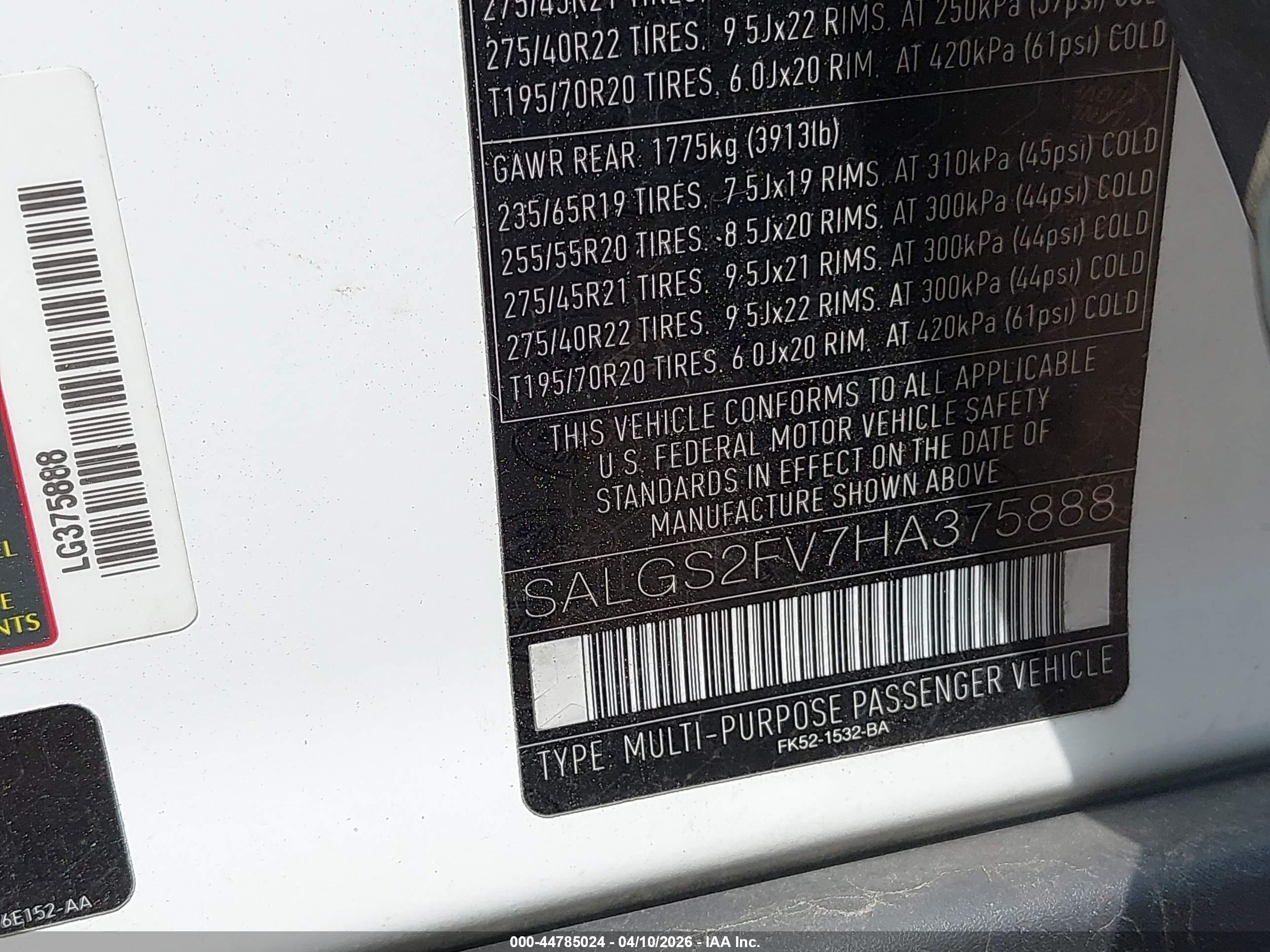 LAND ROVER image 9